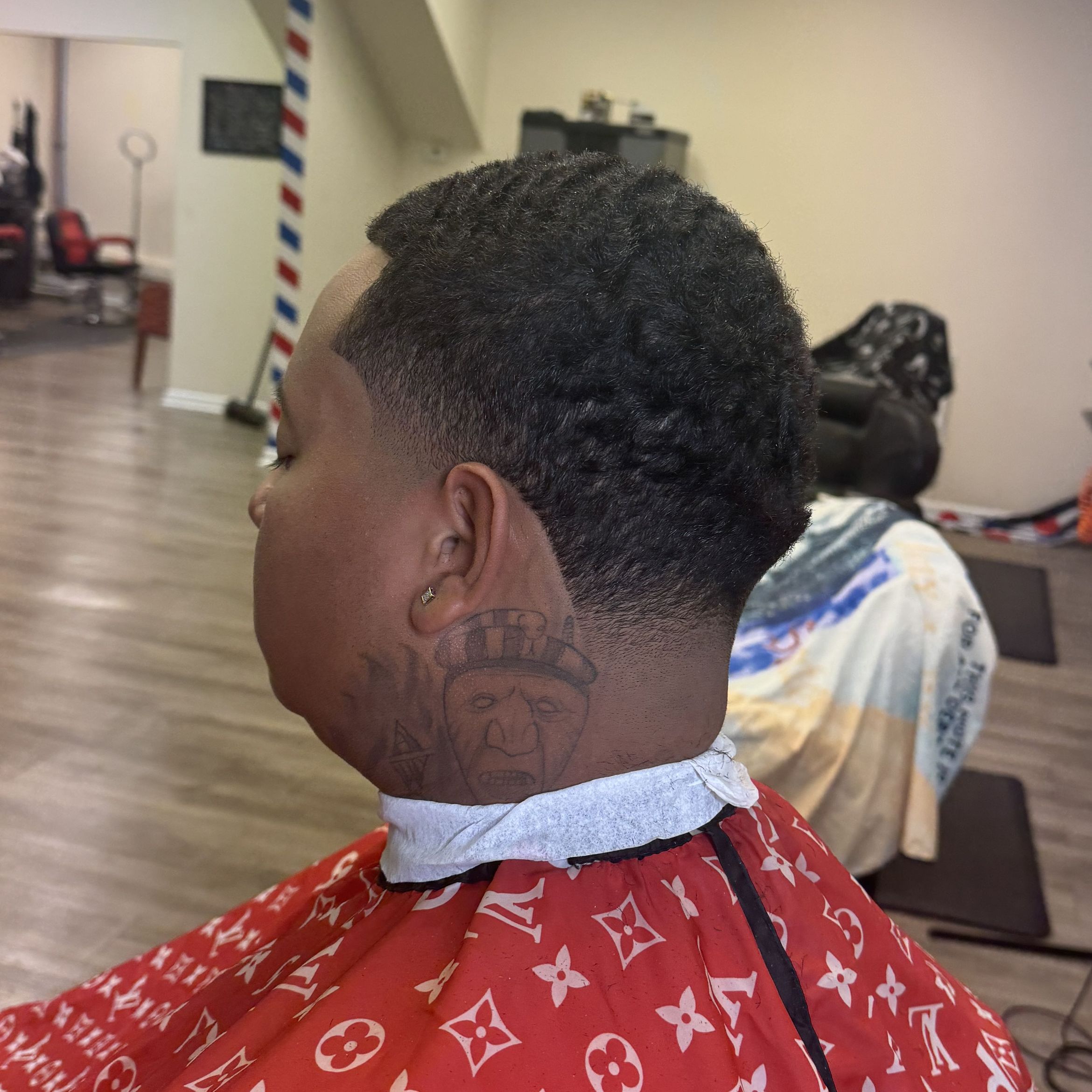 Q Cutz Cherokee, 1657 Acquoni Rd, Cherokee, 28719