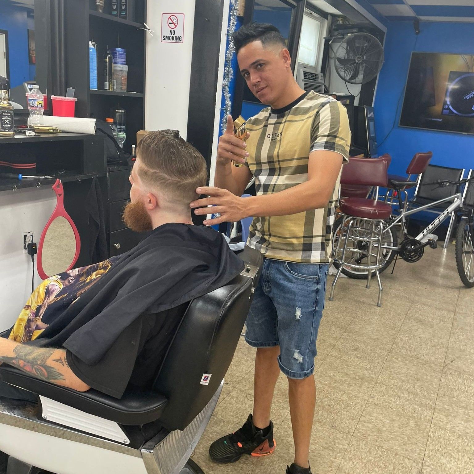 Leorgenis Barber, 563 W Orange St, Lancaster, 17603