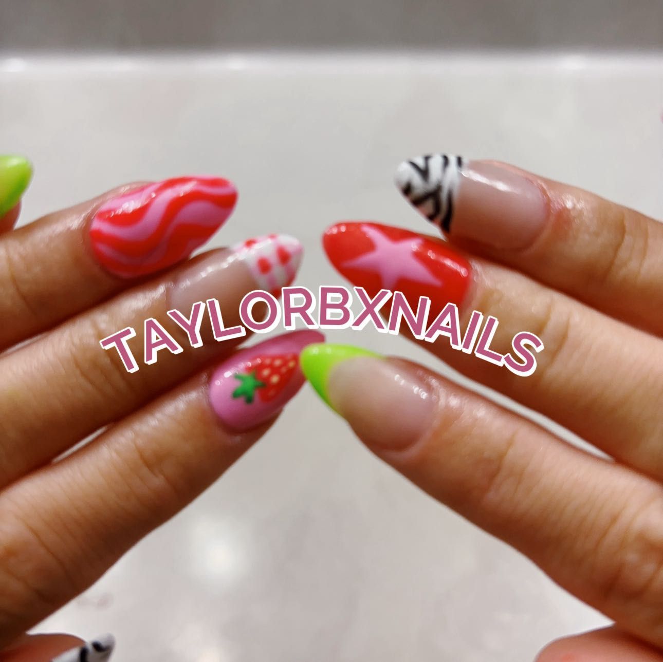 taylorbxnails, 935 State Route 602, Central City, 42330