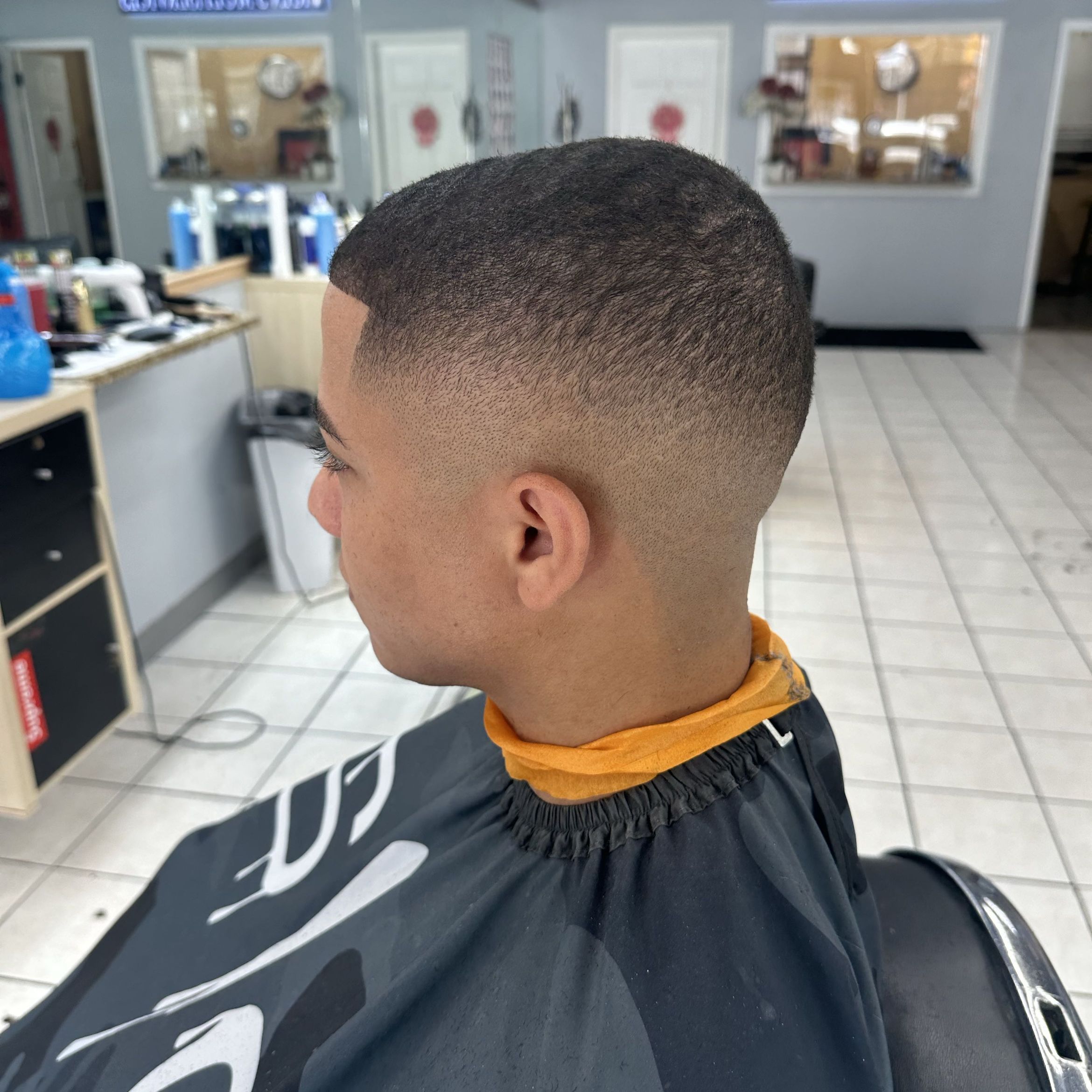 El Menor barber shop, 52 Broadway, Passaic, 07055