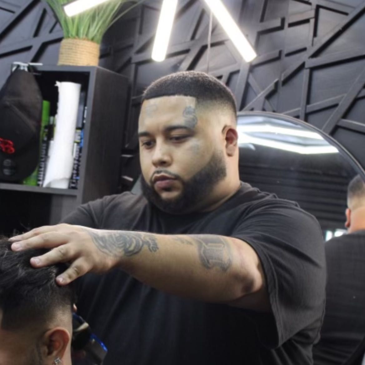 Nate Da Barber/Black Label, 8501, Kennedy ave, Highland, 46322