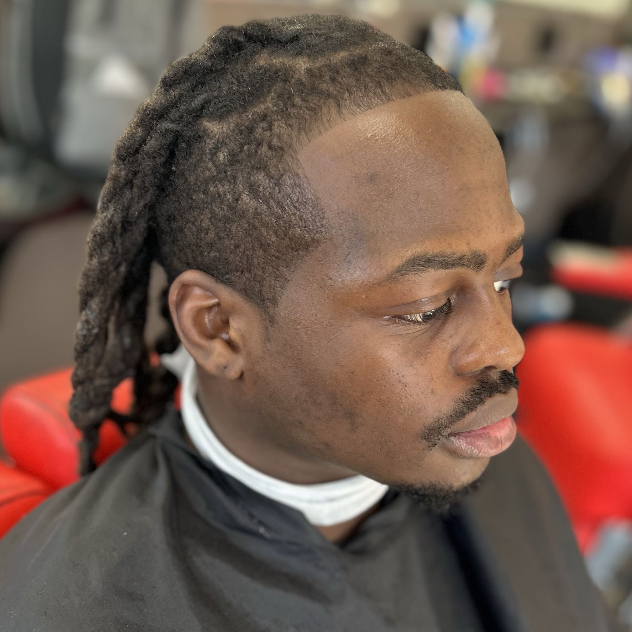 DoctorCutz, 701 E 79th St, Chicago, 60619