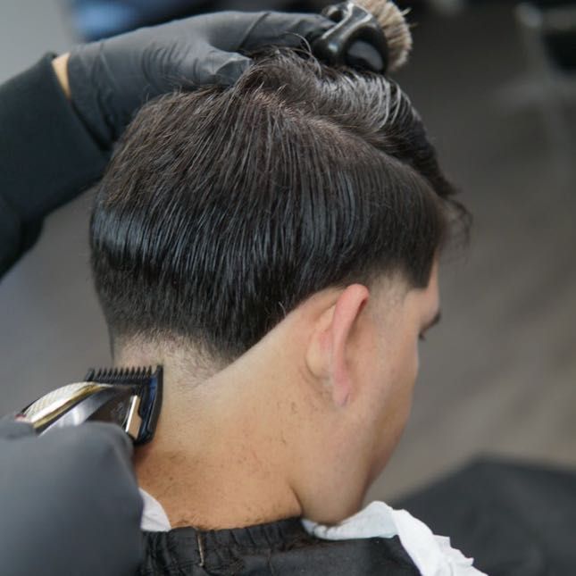 Ever cutss, 562 W Valley Blvd, Colton, 92324