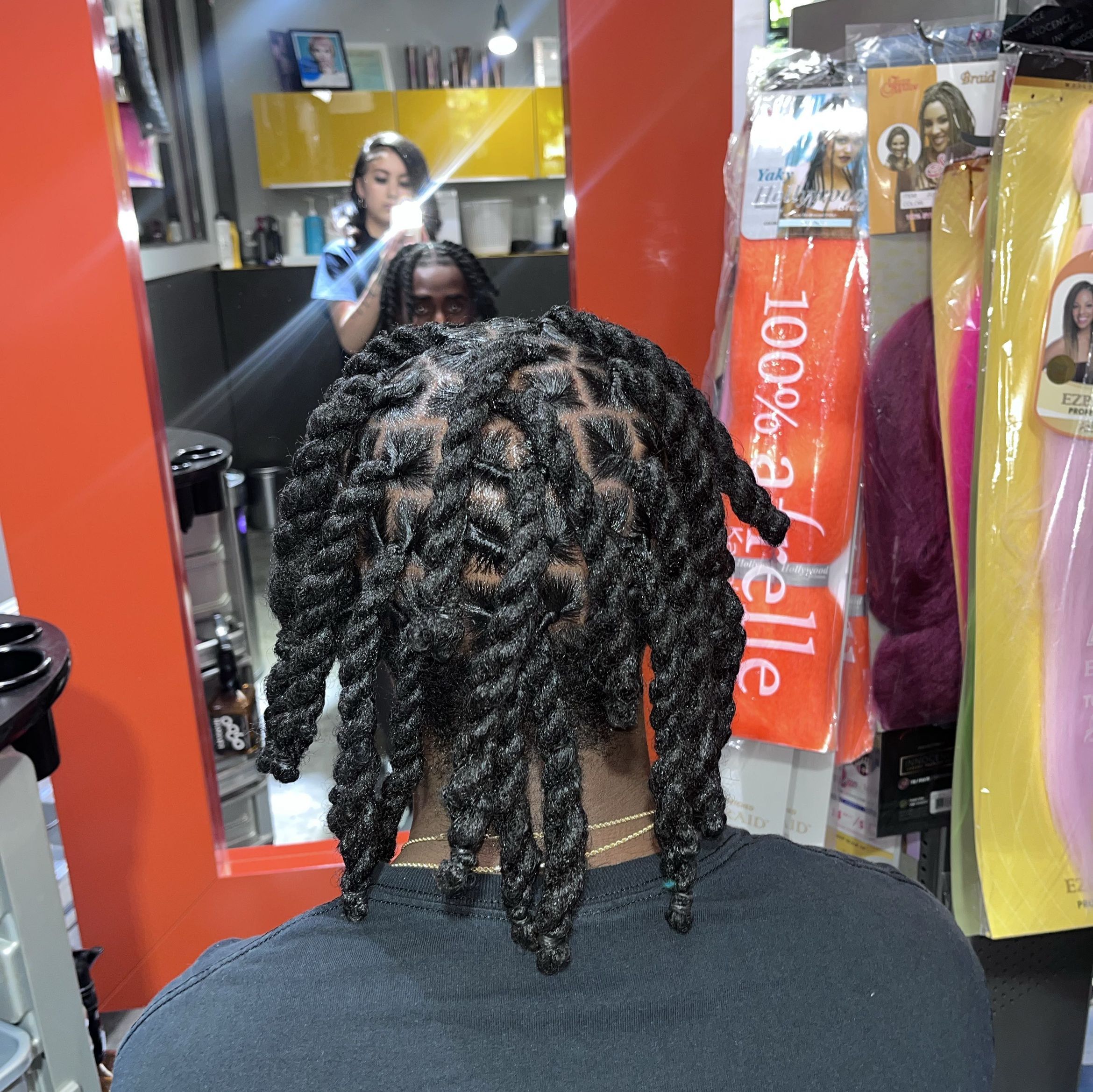 Braids/Loc Work, 2023 NE Martin Luther King Jr Blvd, Portland, 97212