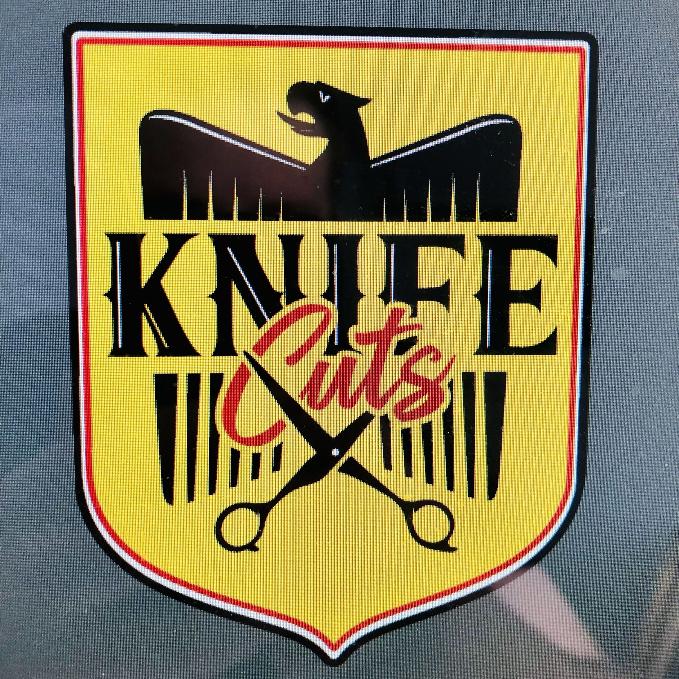 Knife cuts, 219 W Lincolnway, Cheyenne, 82001