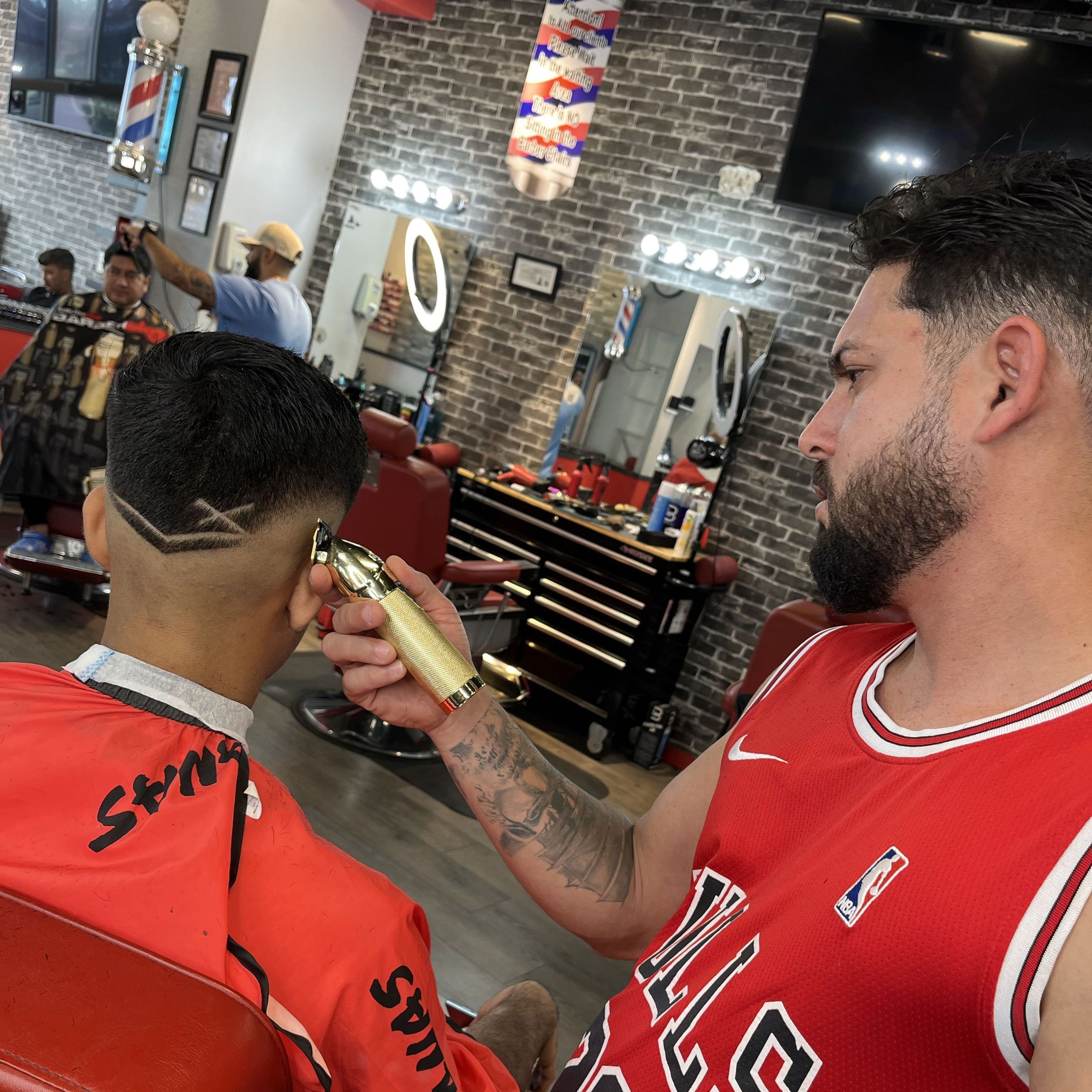 EduarBarber, 1497 E Osceola Pkwy, Los panas, Kissimmee, 34744