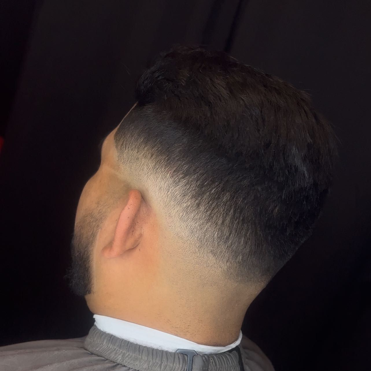 Cuts By C, 918 Riverside Drive, 918 Riverside Drive Madera Ca, Madera, 93638