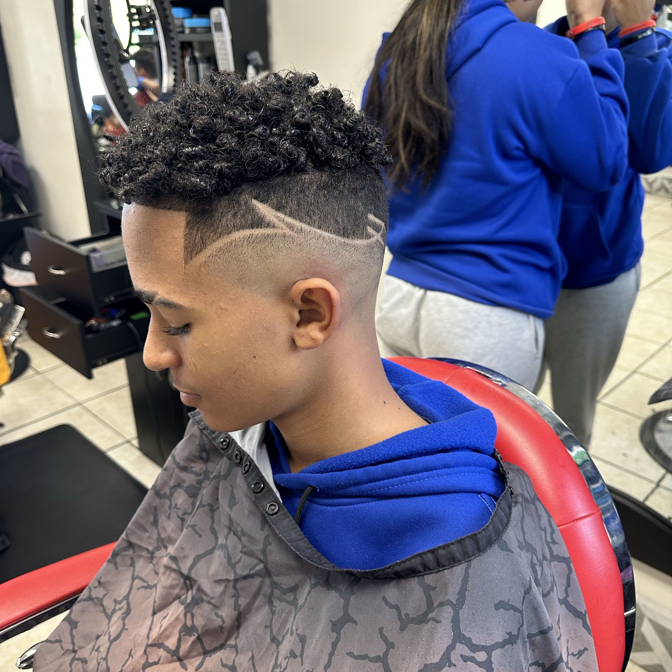 Helmerbarber, 707 Vandiver Dr, Columbia, 65202