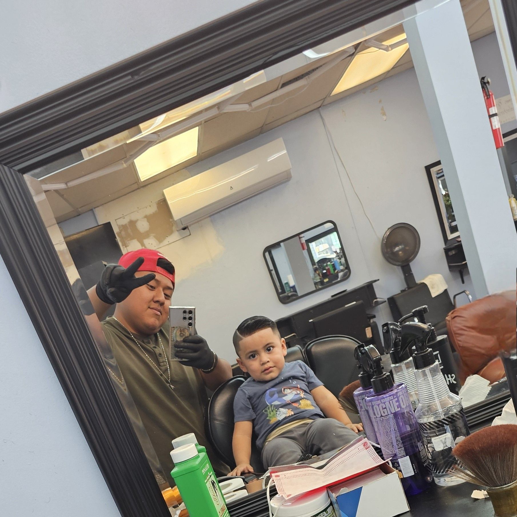 Barber Skop, 884 Lonsdale Ave, Central Falls, 02863