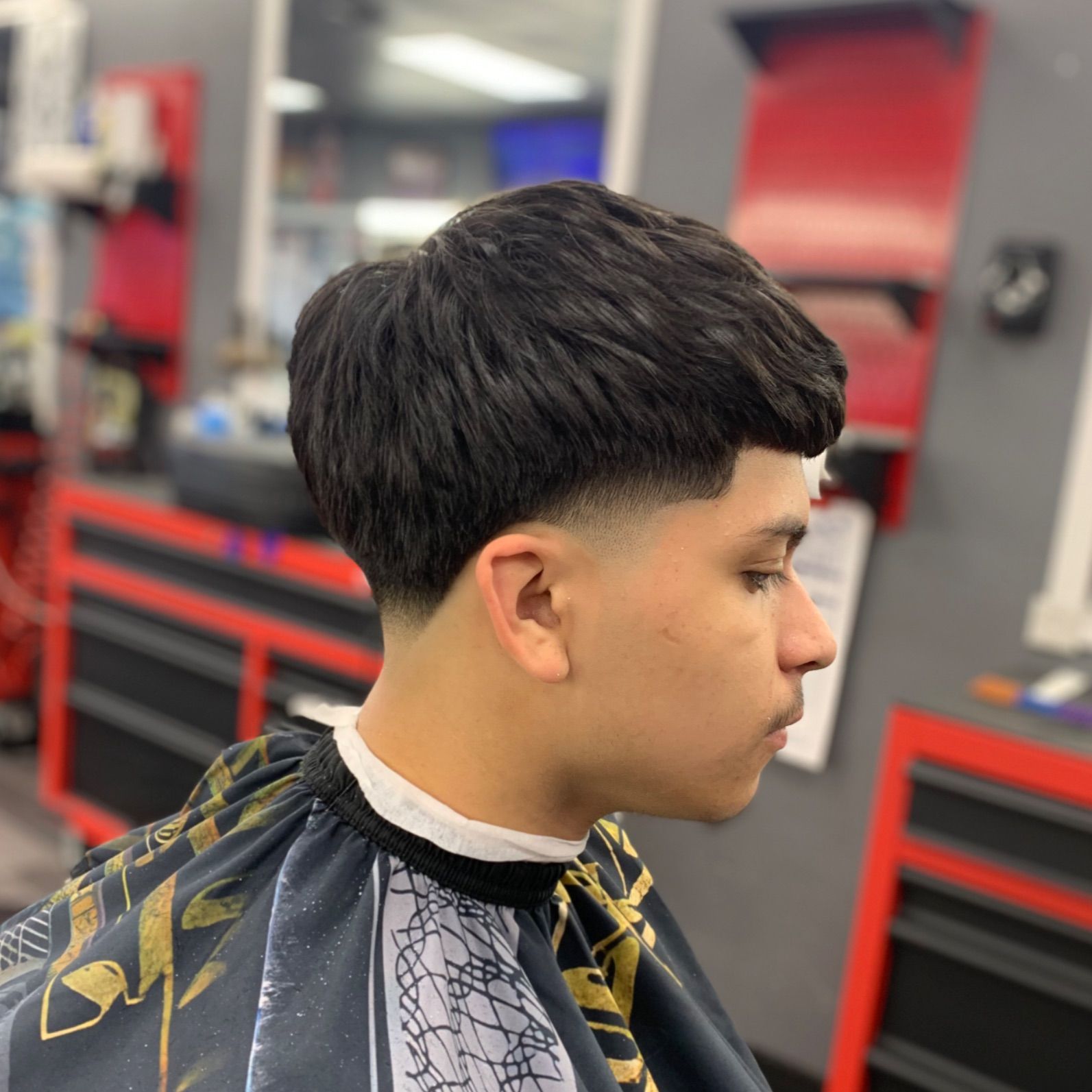 @Array_barber, Forestdale Ln, Dallas, 75234