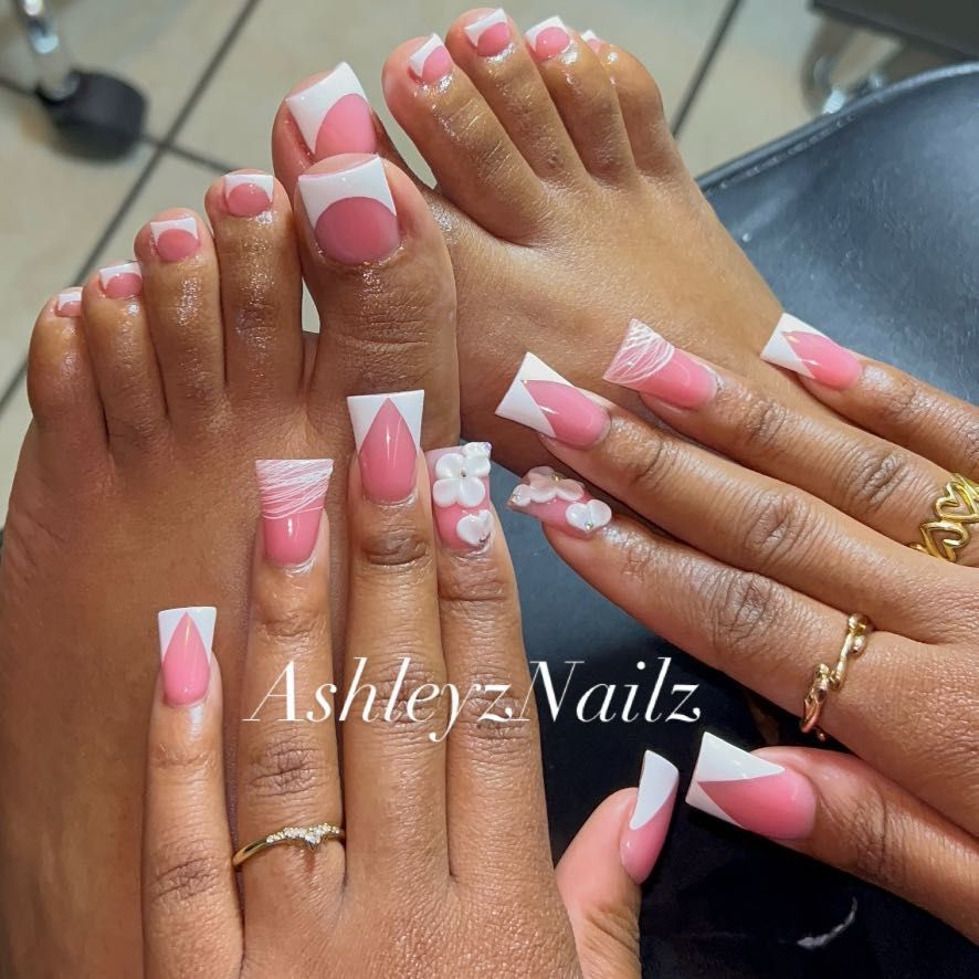 Ashleyz Nailz, Near Mercedes Benz Stadium, Atlanta, 30314