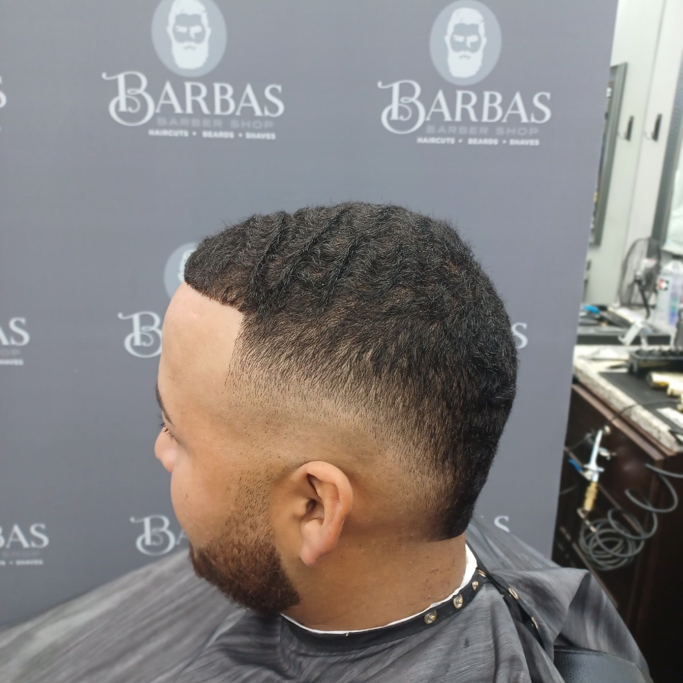 Barbas Barbershop, 14817 n Florida avenue, Tampa, 33613