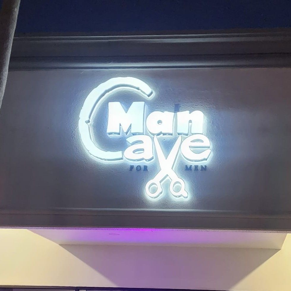 Mancave for Men - Coral Springs Barbershop, 2057 N University Dr,, Coral Springs, 33071