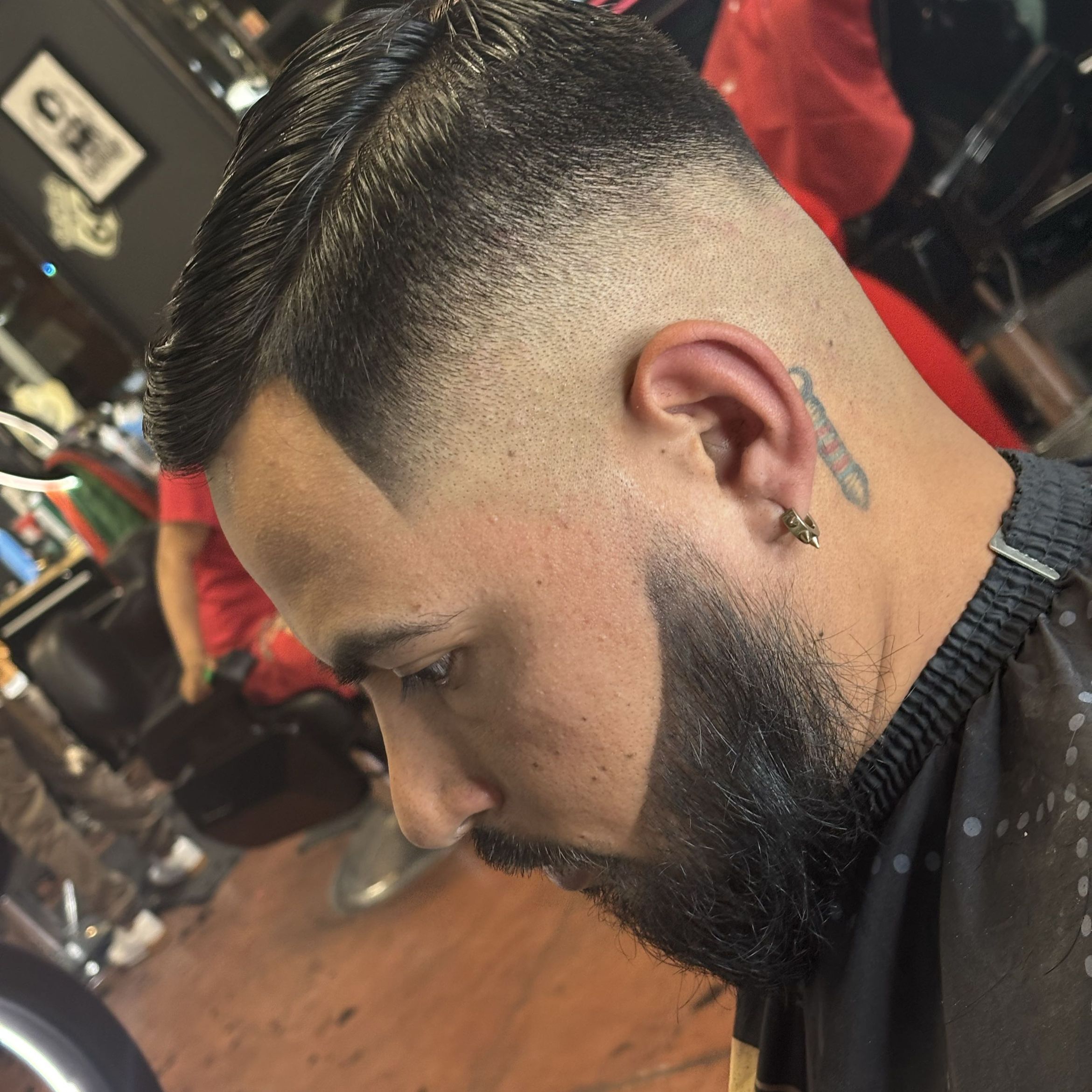 Yorman Barber, 6205 Central Ave NW, Albuquerque, 87105