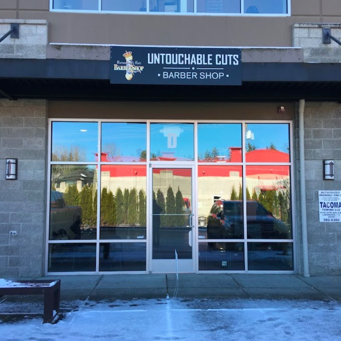 Untouchable Cuts, 5006 Center st suite D, Tacoma, 98409