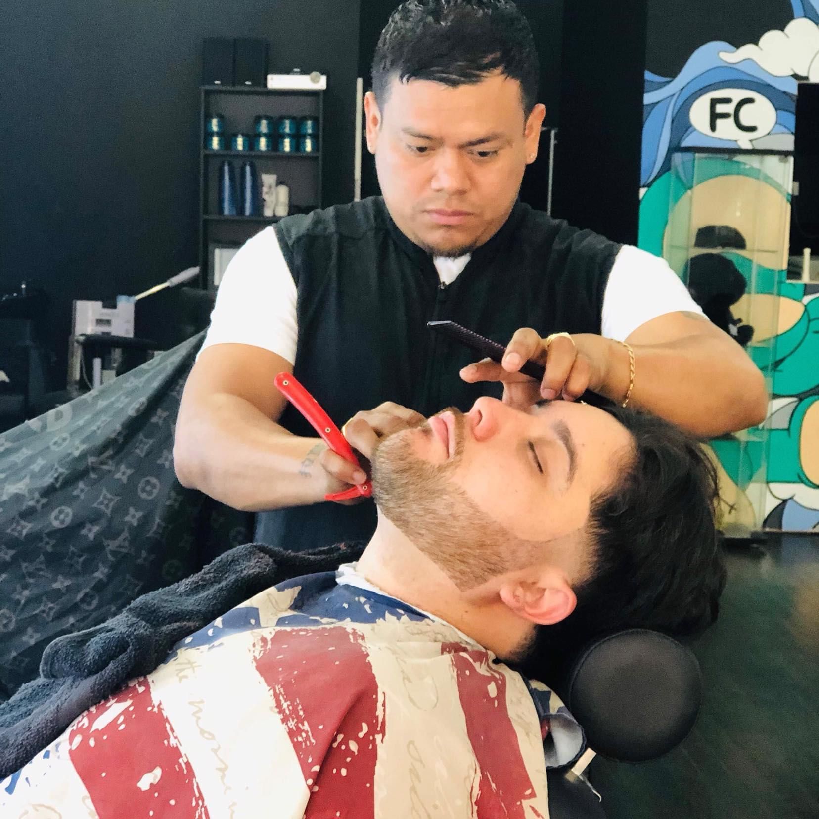 Sandebarbershop, 3722 W 79th St, Chicago, 60652