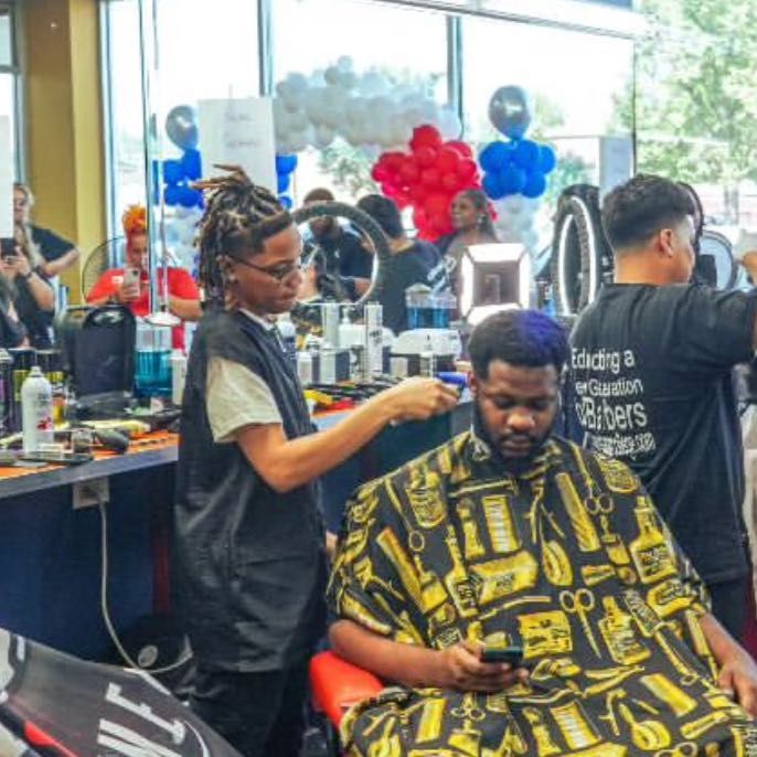 KBeam Cutz, 473 N Bolingbrook Dr, Bolingbrook, 60440