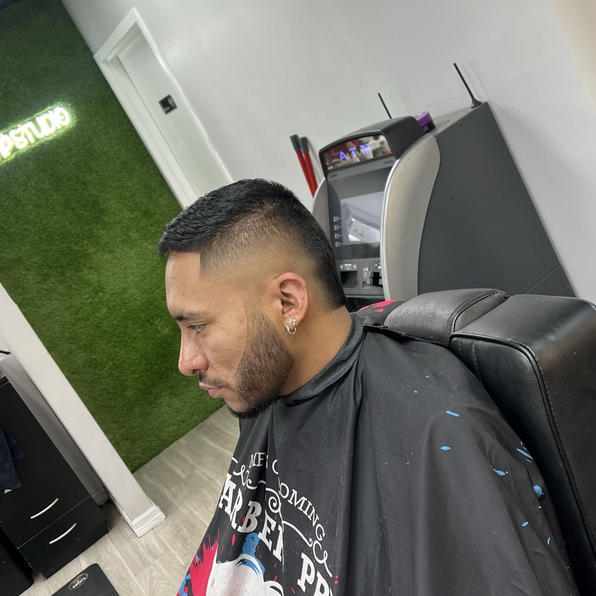 Jerevictorbarber, 10410 n florida ave, Tampa, 33612