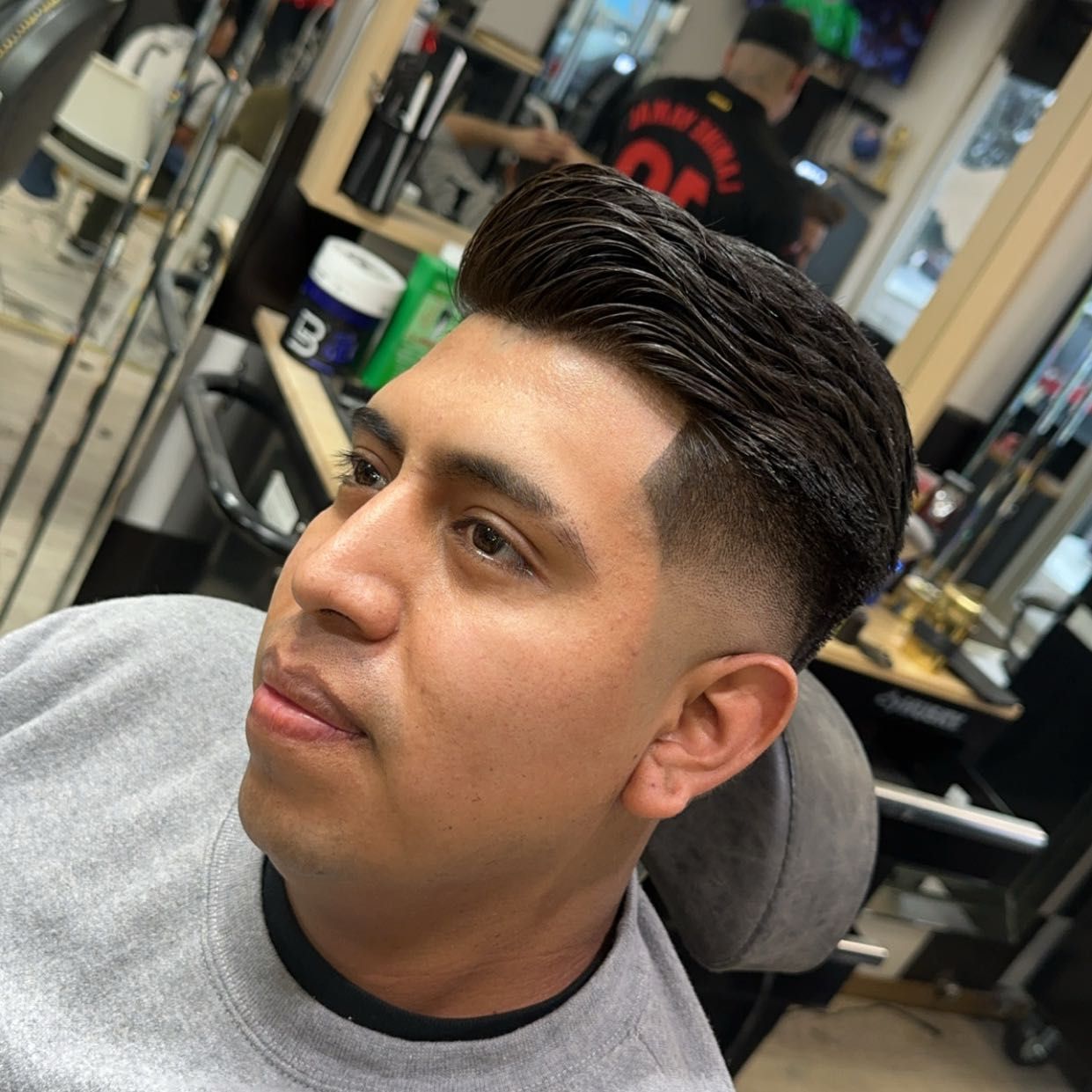 Legit barber 2, 16703 Oak Park Ave, 16703 oak park tinley park, Tinley Park, 60477