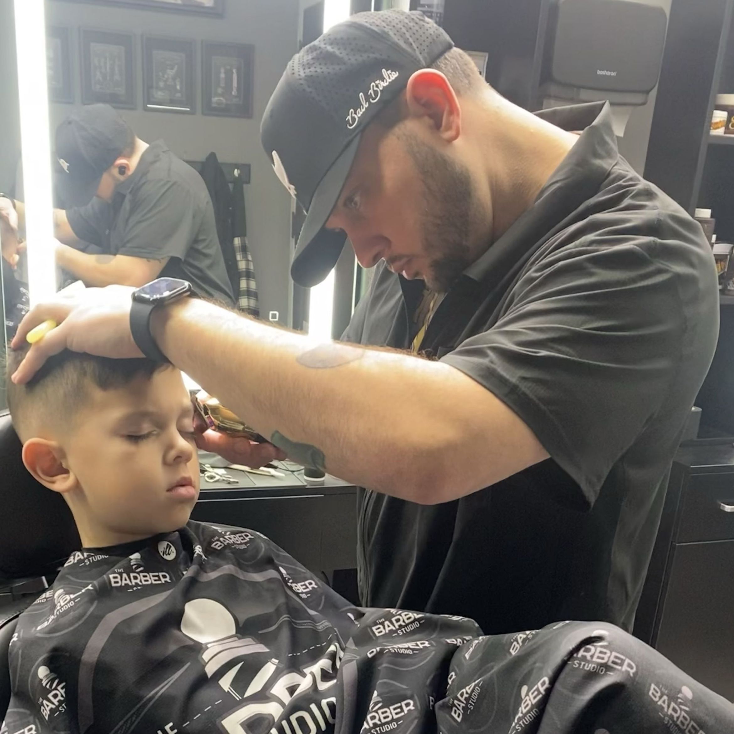 Barber Silvano, 1826 Penfield Rd, Penfield, 14526