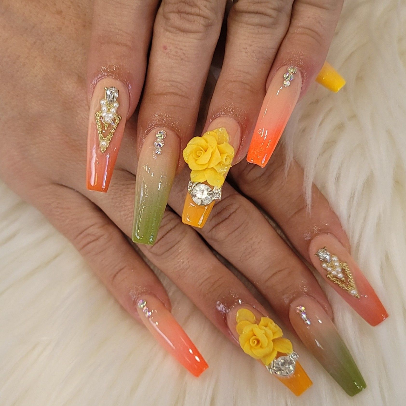 Nena-nails, 1420 W Waters Ave Suite 104, Tampa, 33604