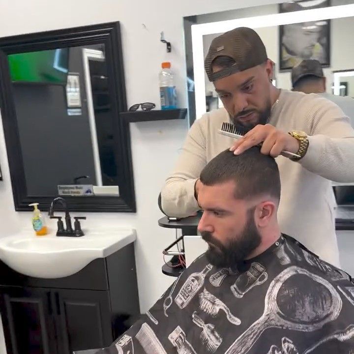 Final Touch Barbershop, 230 Captain Thomas Blvd, West Haven, 06516