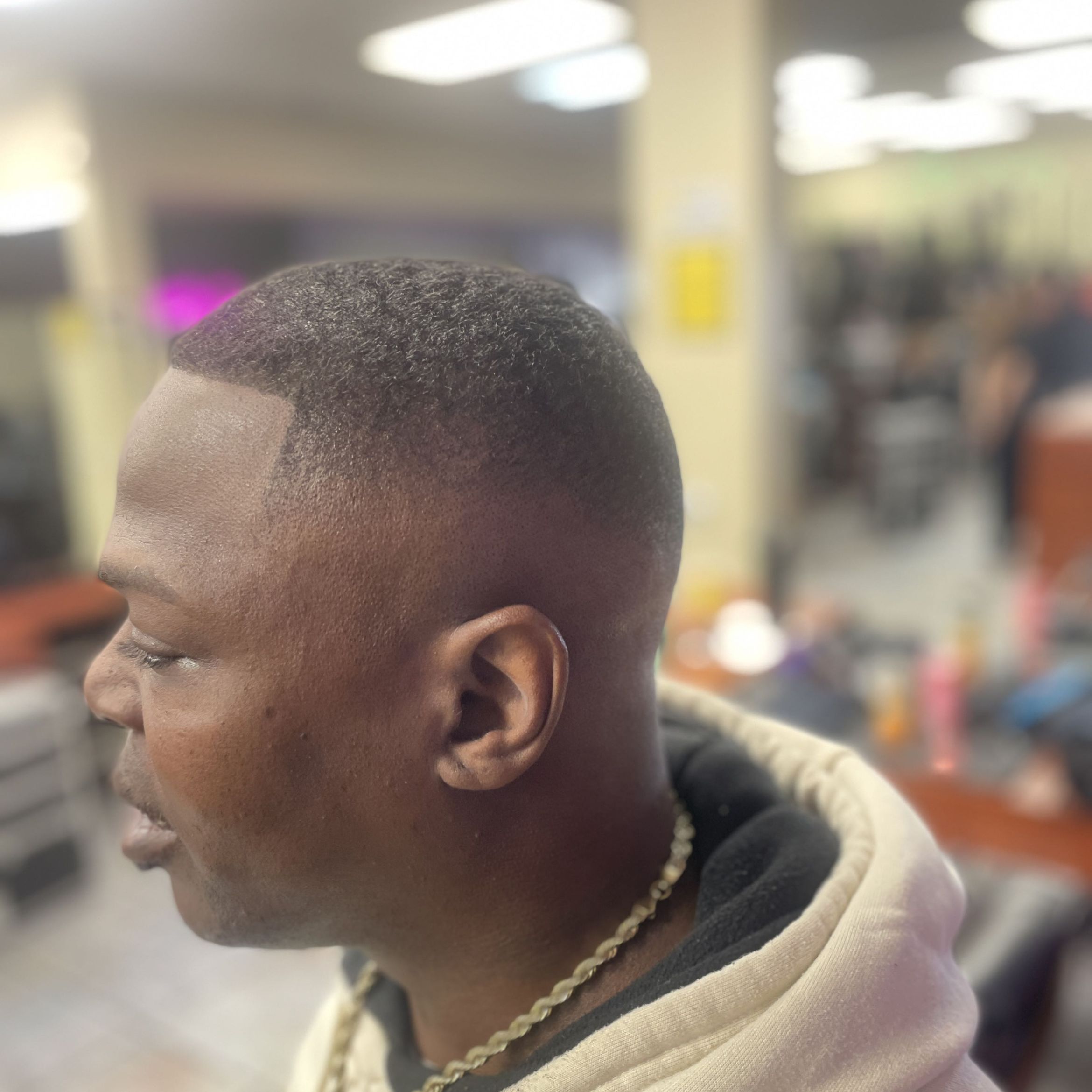 Str8Fades, W Alamos Ave, Fresno, 93705