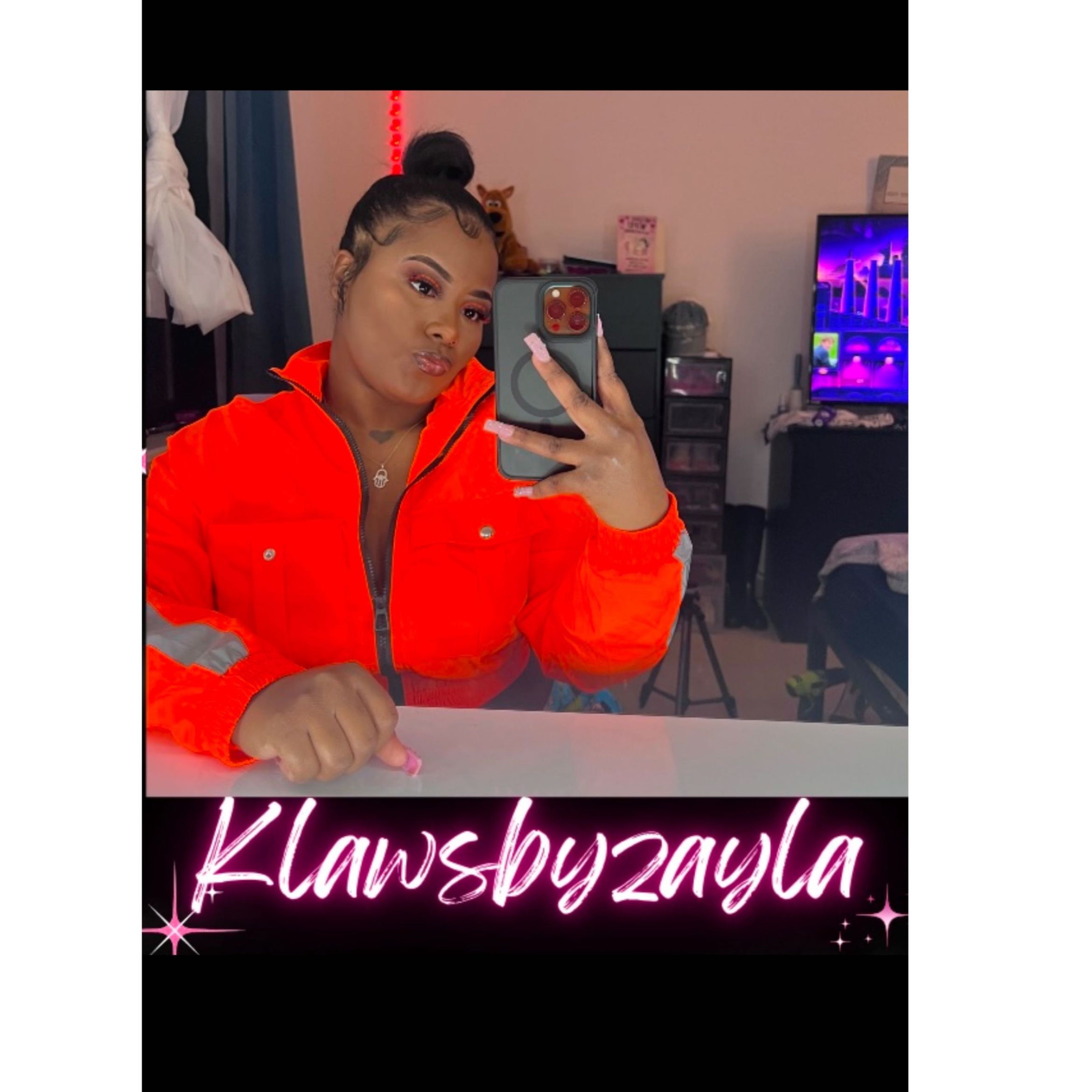 Klawsbyzayla, 3025 Middletown Rd, Bronx, 10461