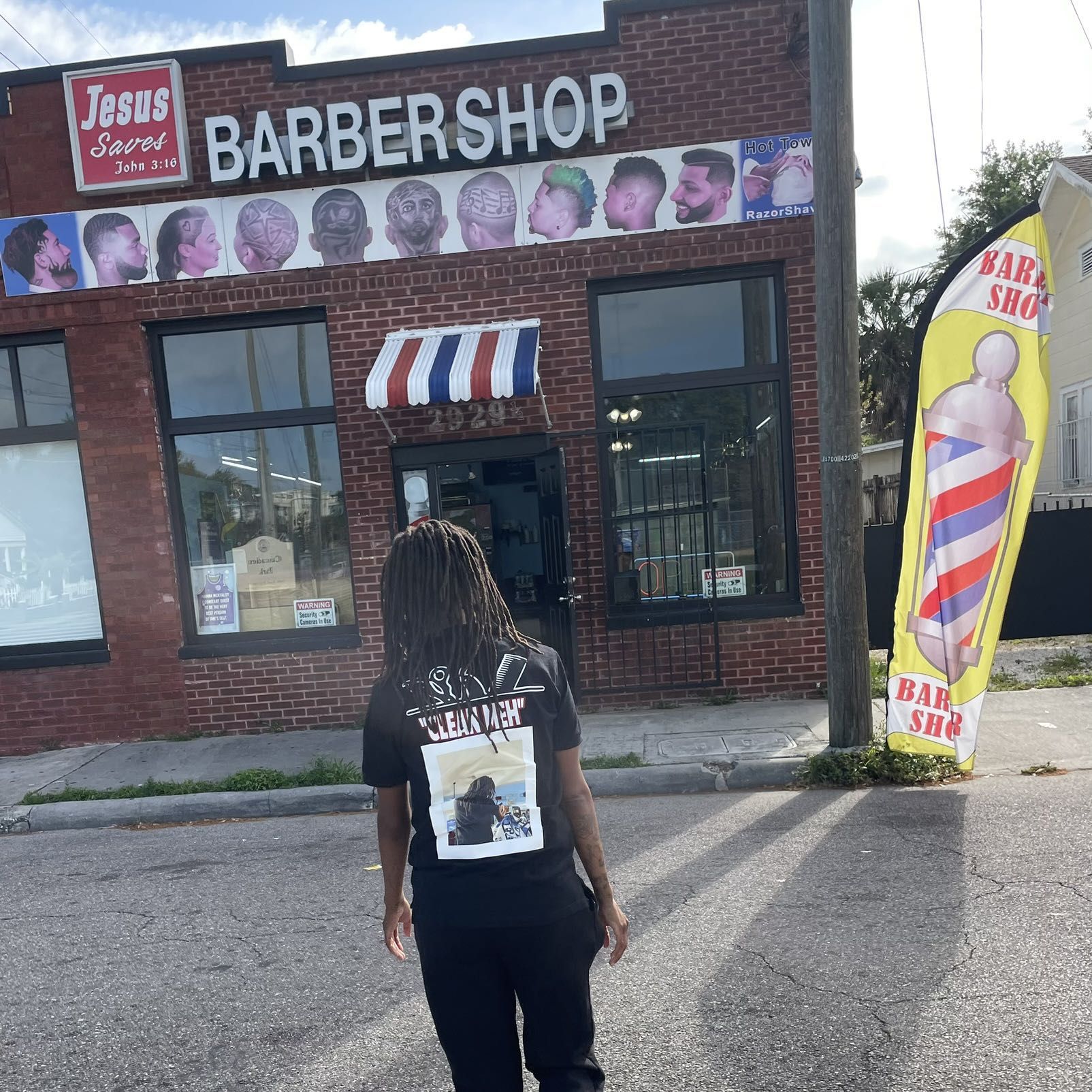 Barbers R Us Plus, 2929 N. 15th St, Tampa, 33605