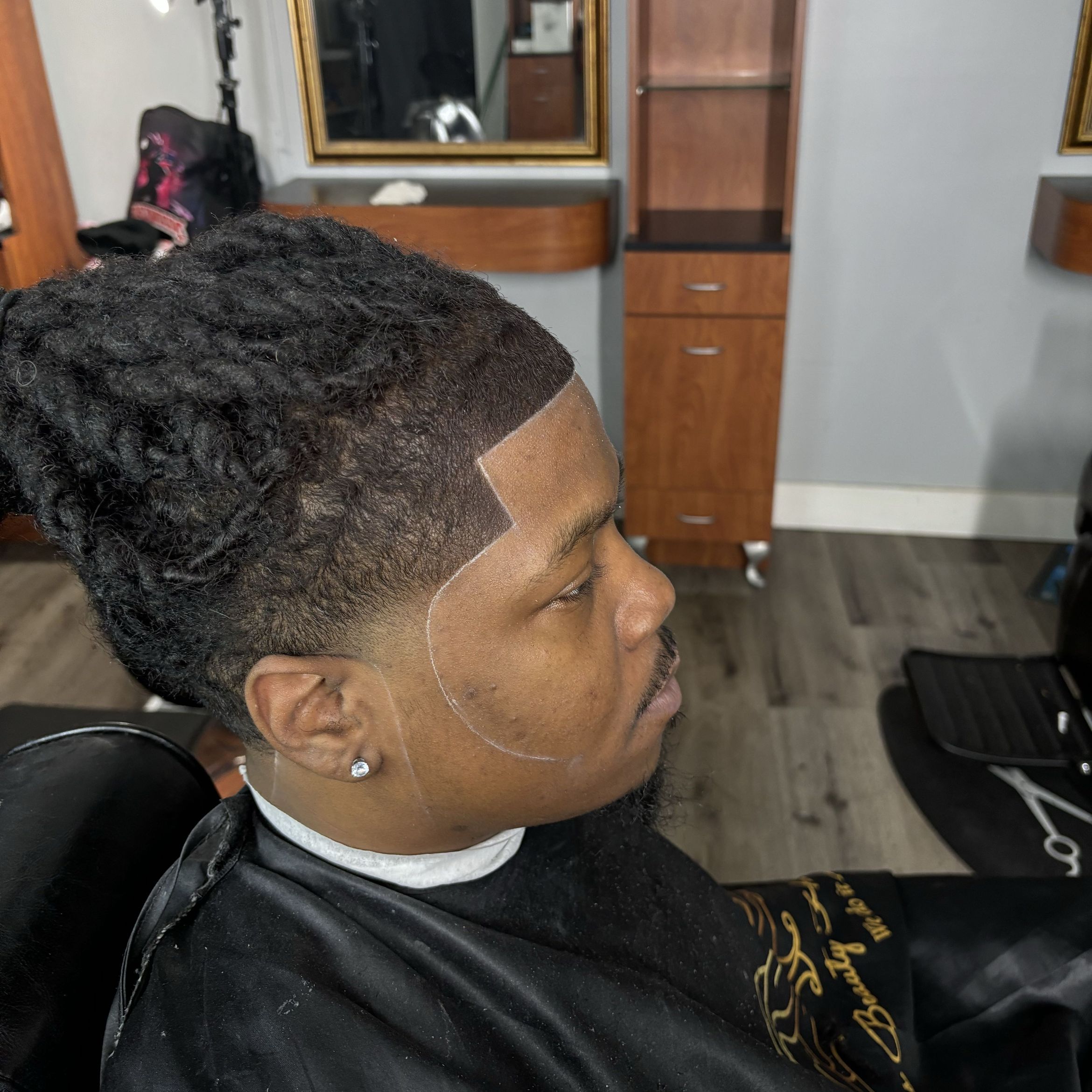 PoeCutz3D, 8030 Frankford Ave, Philadelphia, 19136