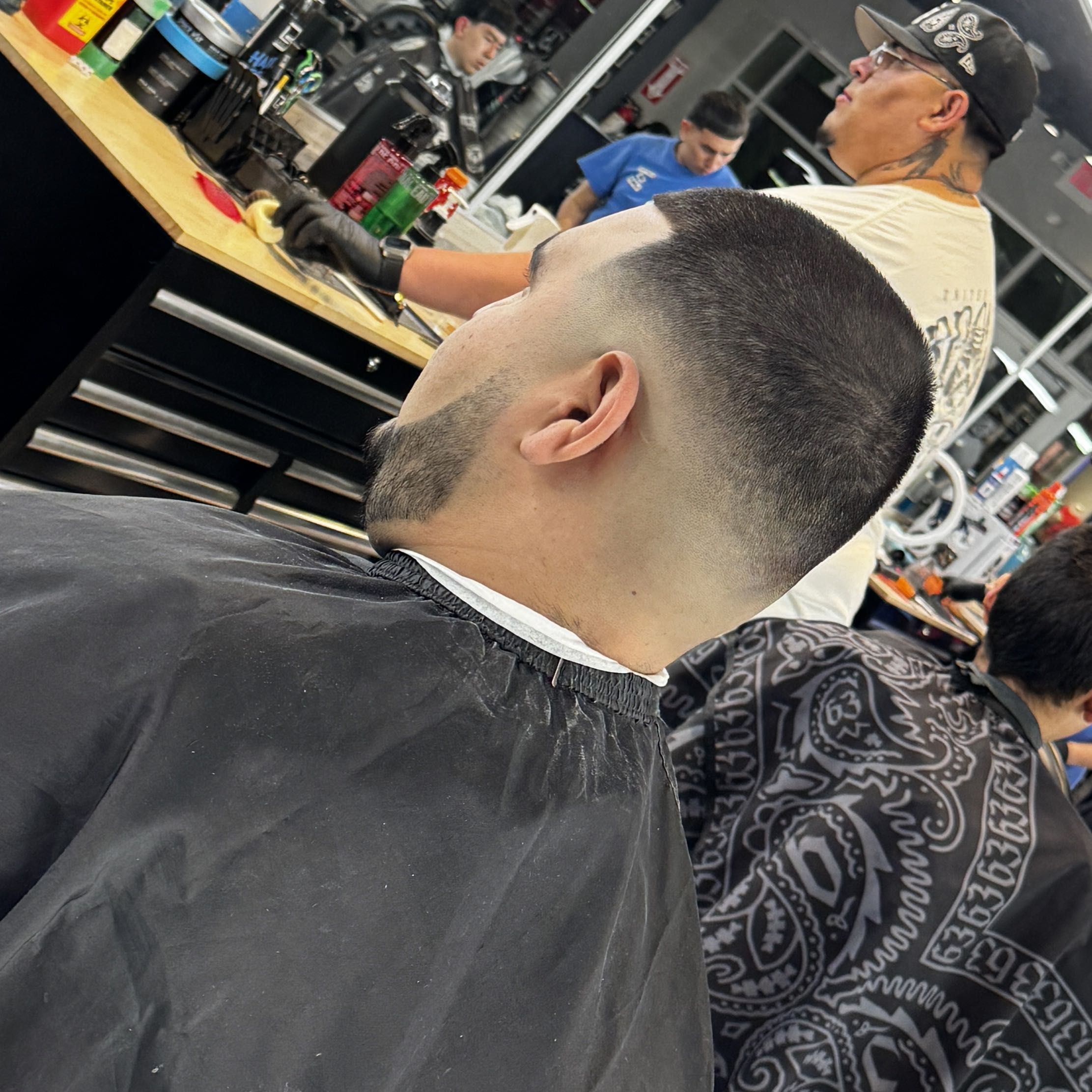 Robin Barber 💈, 7051 S Desert Blvd, F660, F6650, Canutillo, 79835