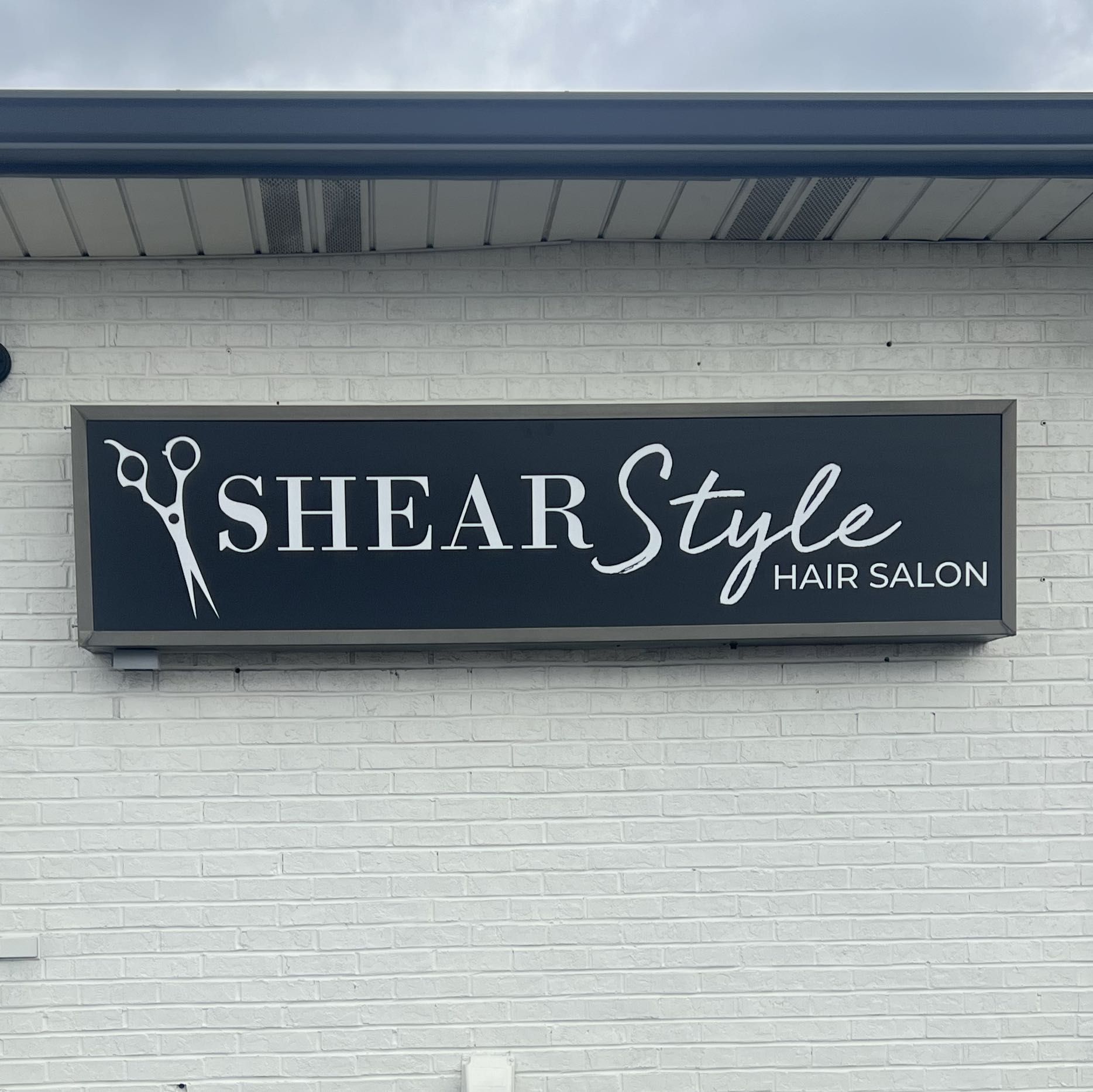 Shear Style, 457 N Broadway, Portland, 37148