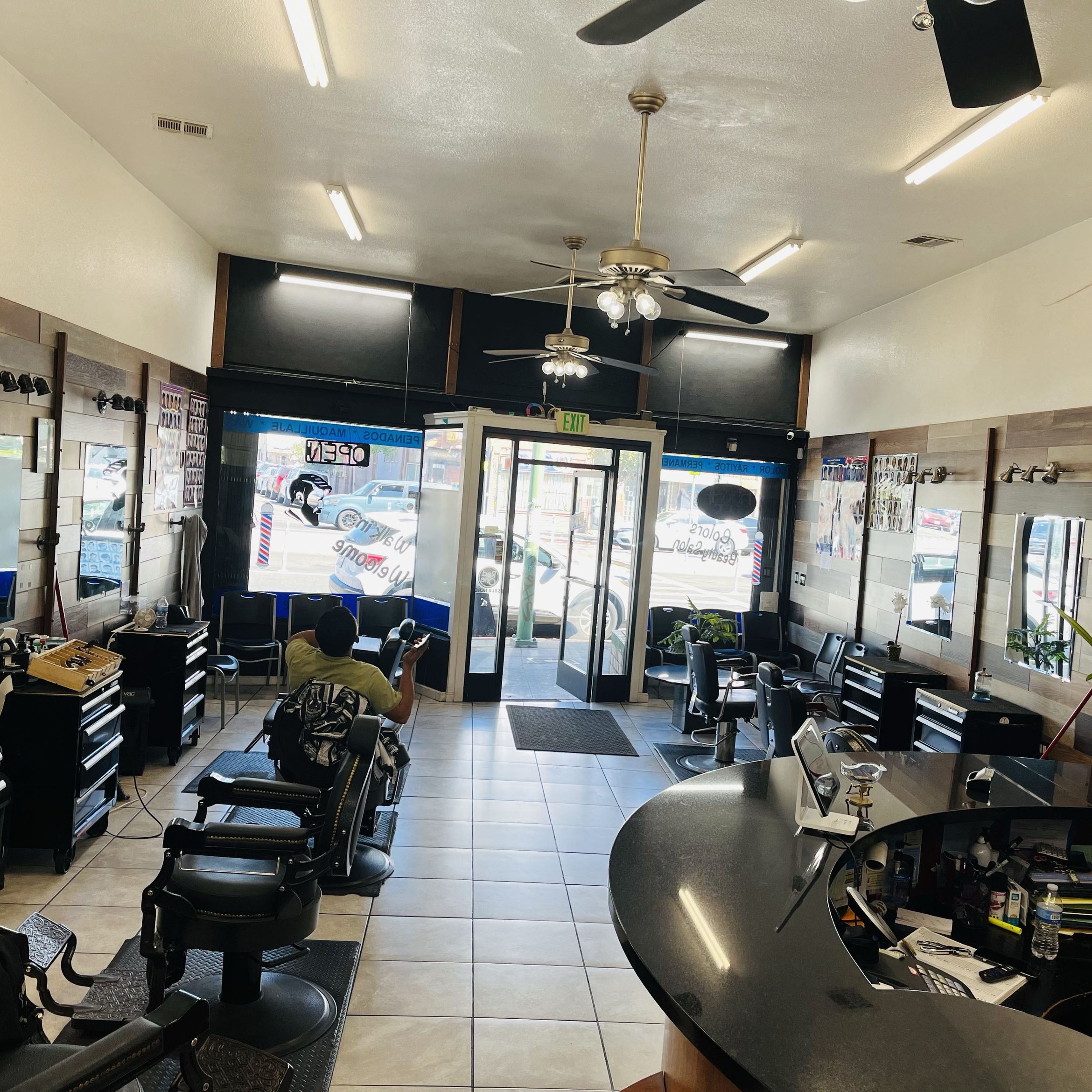 Color's Beauty Salon & Barber Shop, 4719 International Blvd, Oakland, 94601