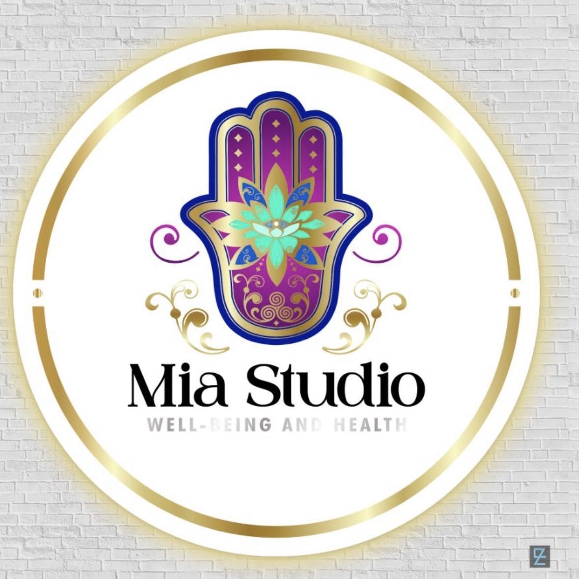 Mia Studio, 6633 Hillcroft St, Houston, 77081