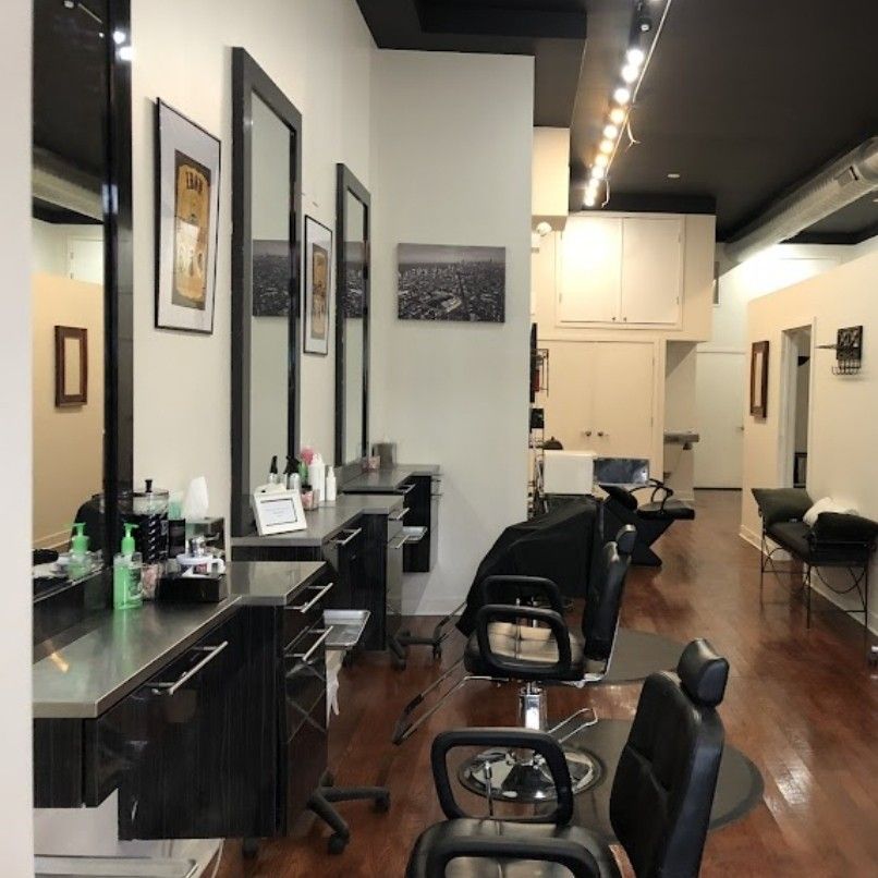 Sariana Barbershop, 4737 N Clark St, Chicago, 60640