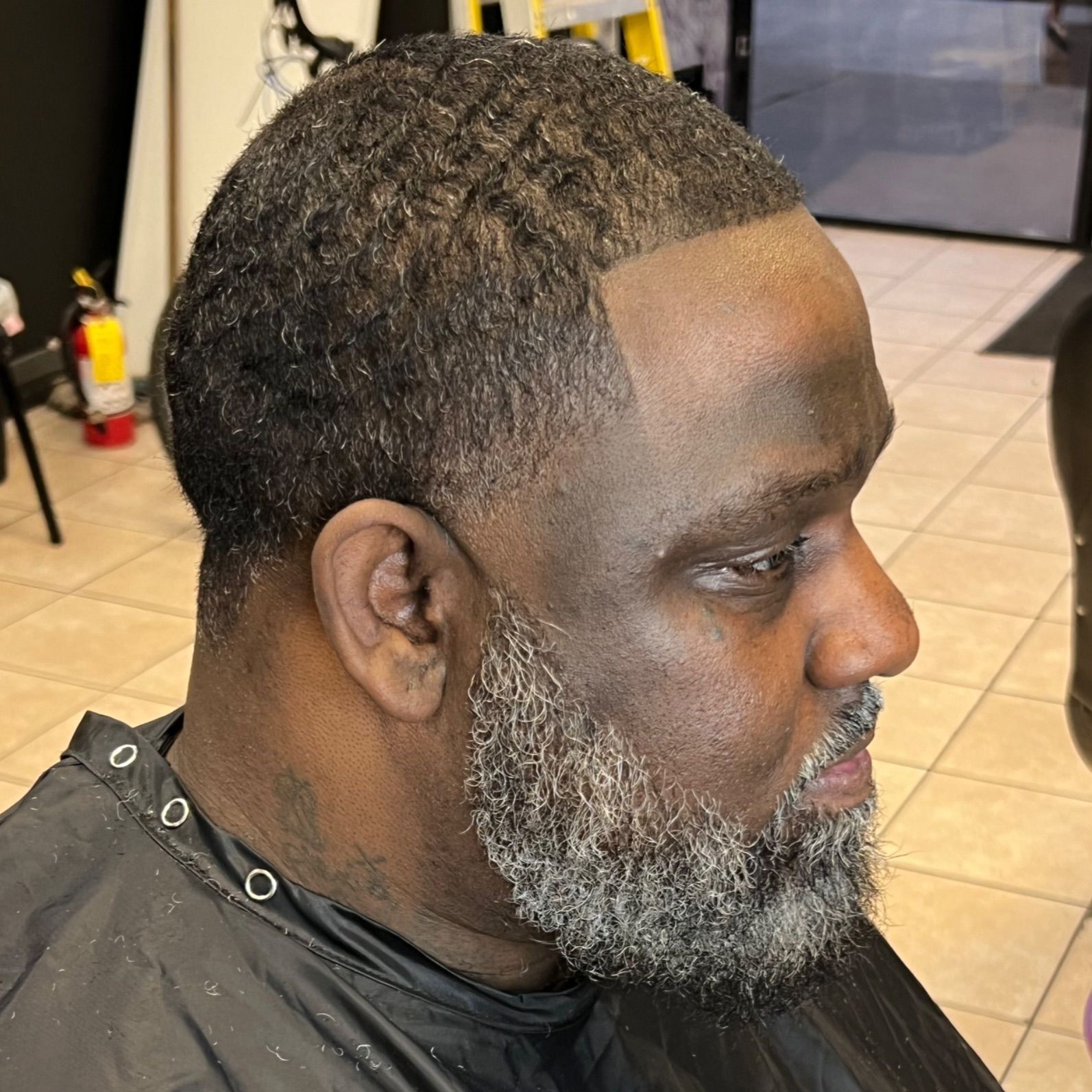 Jakes barbershop, 2313 Lagow St, Dallas, 75210