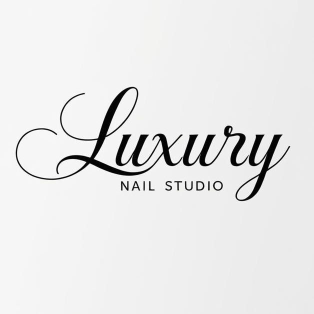 Luxury Nail Studio, Chicago, 60641