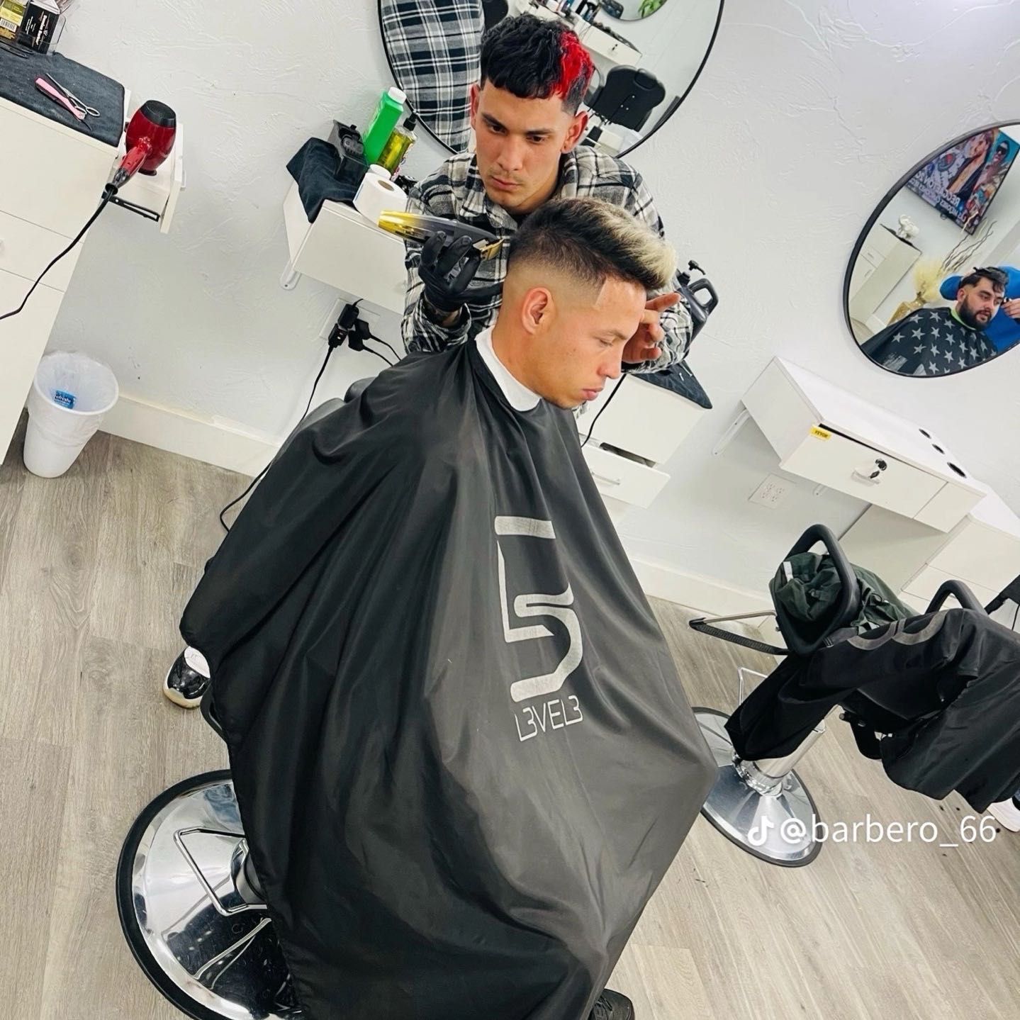 Braulio Barber, 673 N Peoria St, Aurora, 80011