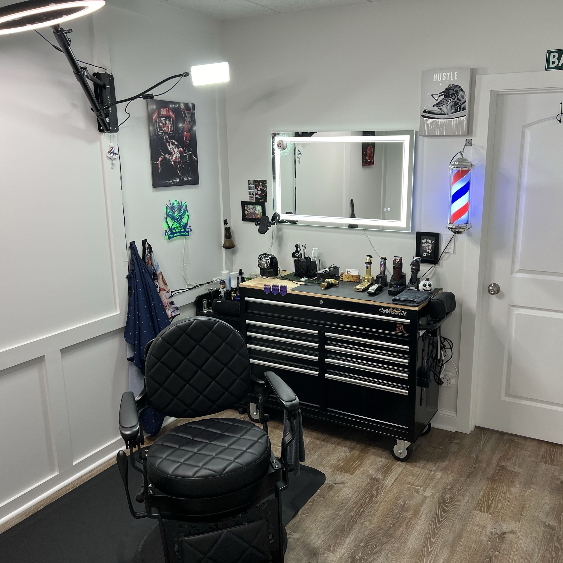 DaPhenomBarber30@Studio, NEW LOCATION: 7001 W Higgins Ave, Chicago, 60656