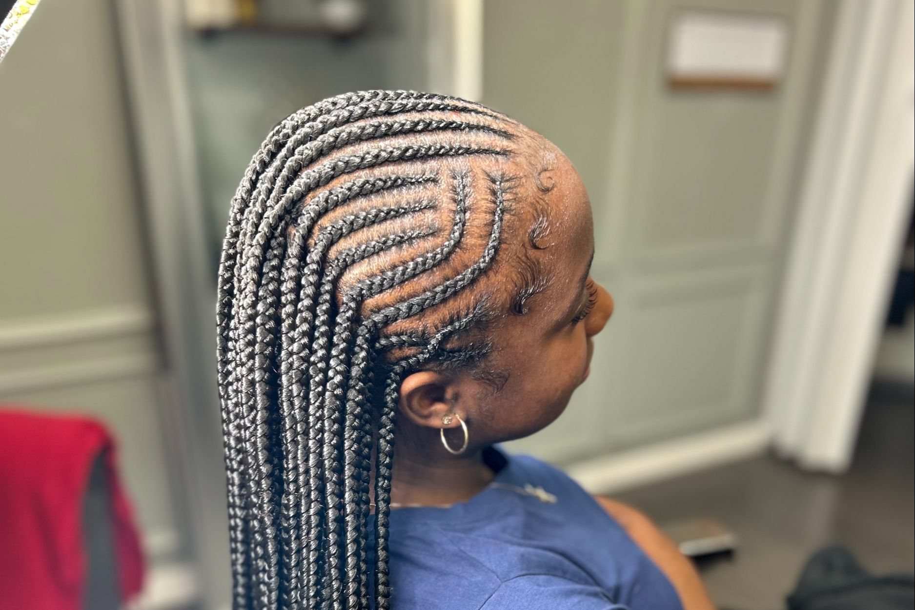 10+ Large Knotless Braids Hairstyles