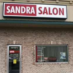 Sandra Salon, 19161/2 Elkhart Road, Goshen, 46526