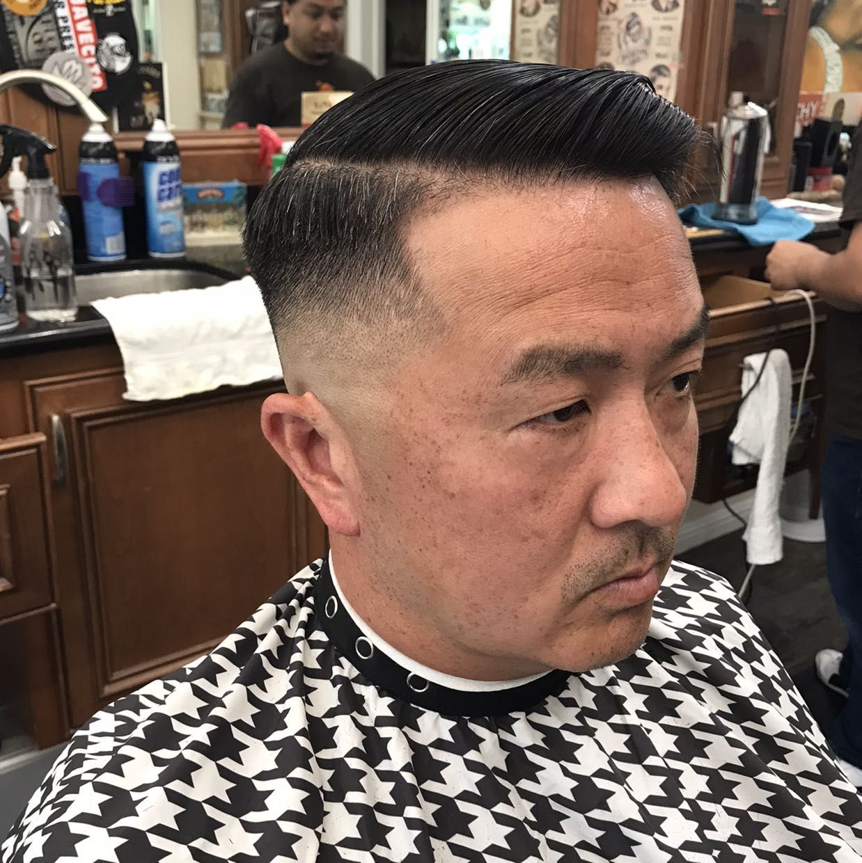 Barbershops Near Me in Daly City | Find Best Barbers Open Near You!