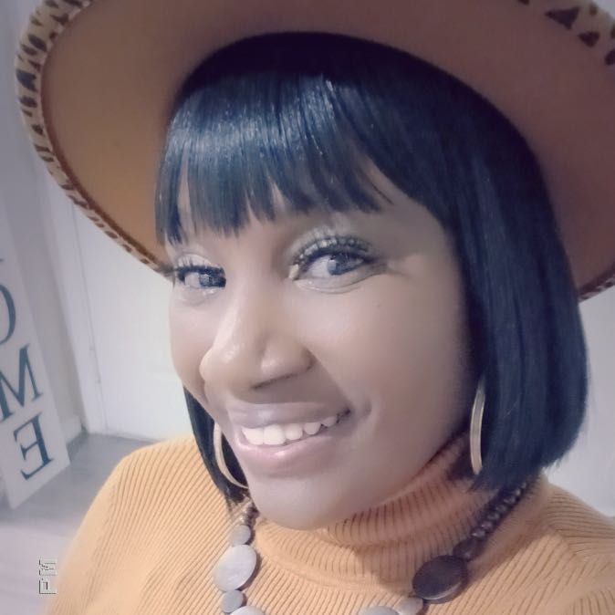 Entrepreneur Daysha B., Traveling Stylist, San Antonio, 78213