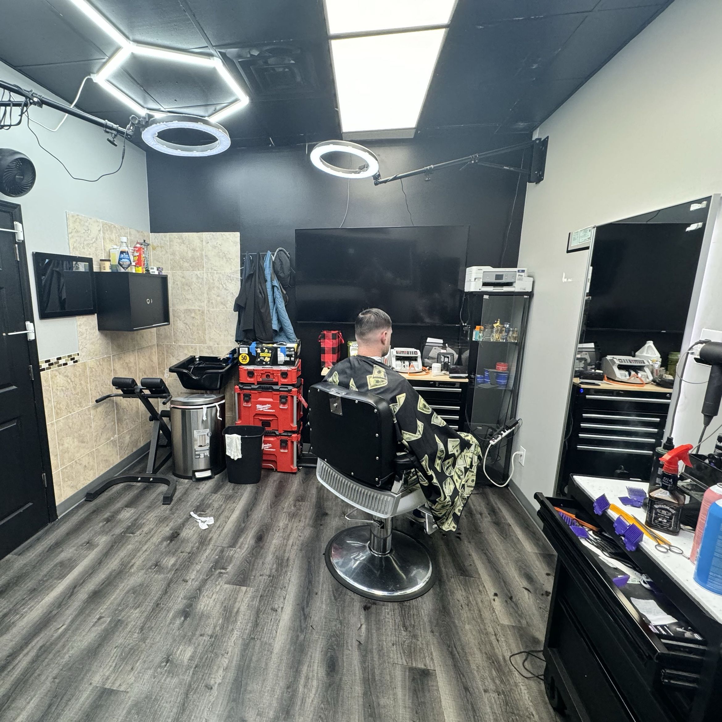 Any Barber, 3601 Capital Blvd, 111 - 113, raleigh, 27604