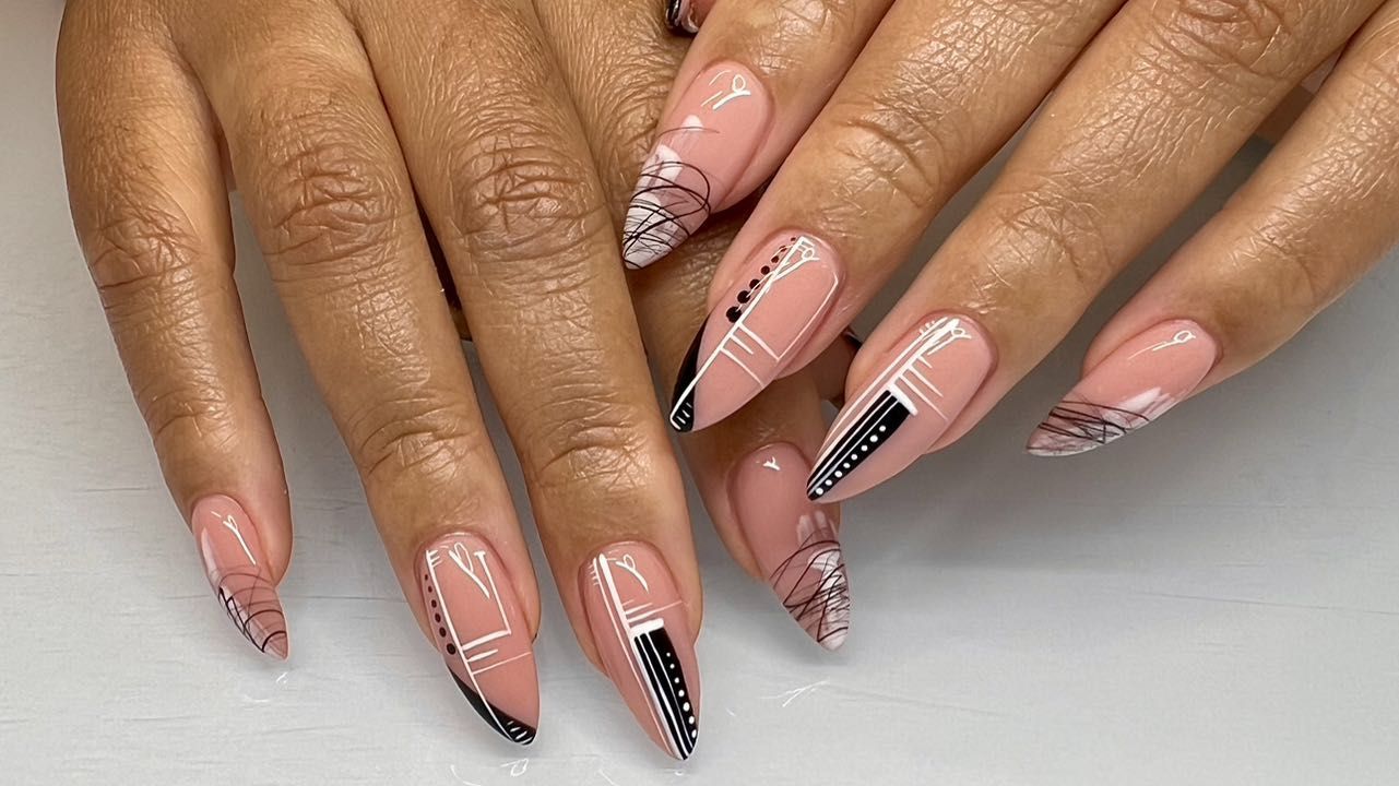 The Best Business Casual Nails To Complete Your Work Look | Casual nails,  Business nails, Formal nails