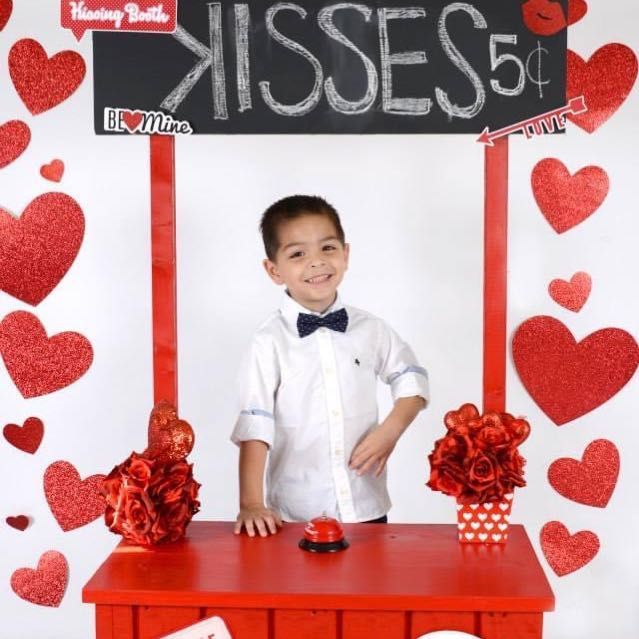 Back 2024 Kissing booth valentine’s minis portfolio