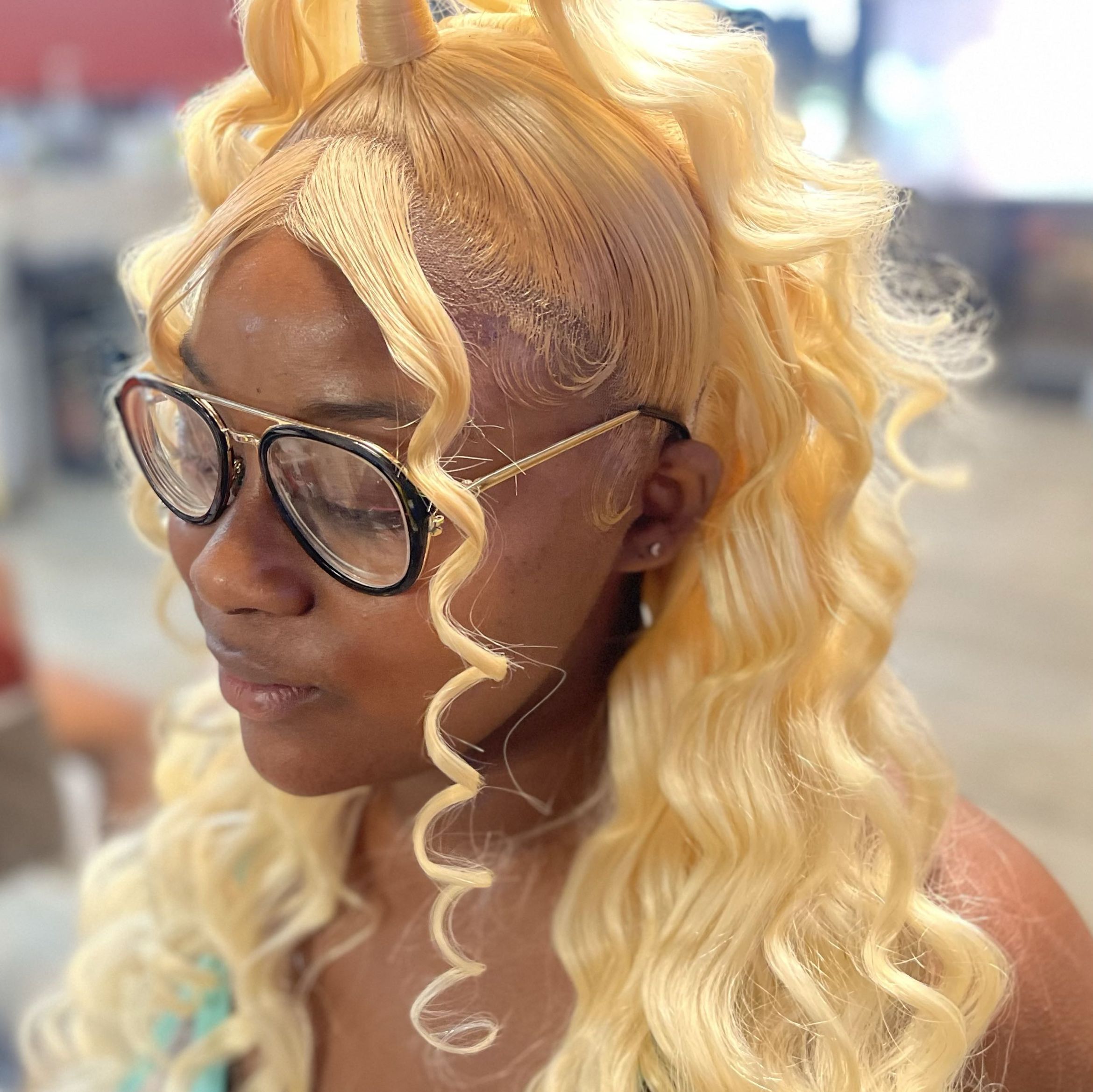 Application of lace wig/part an no style portfolio