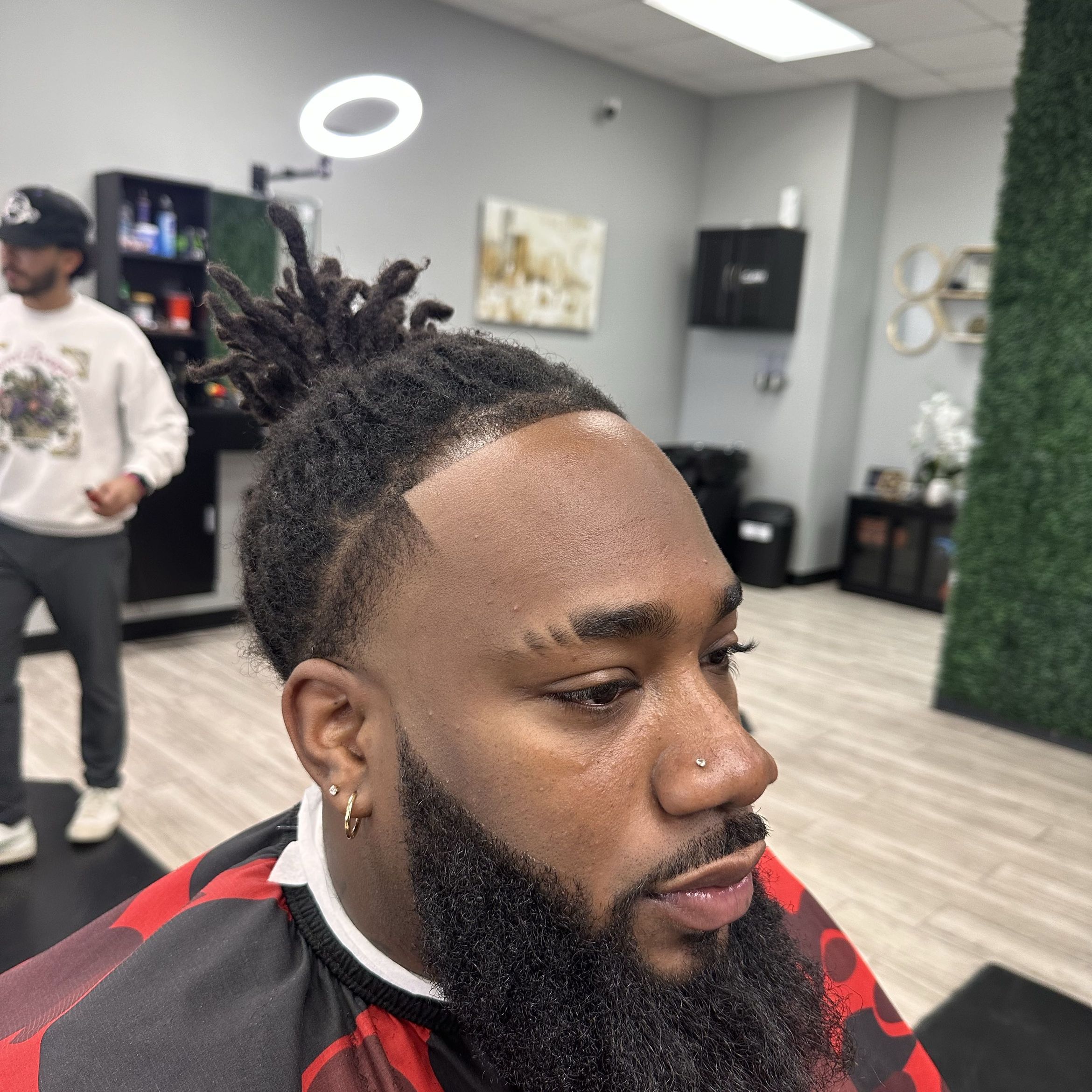 Cutzbytroy Haircut with beard portfolio
