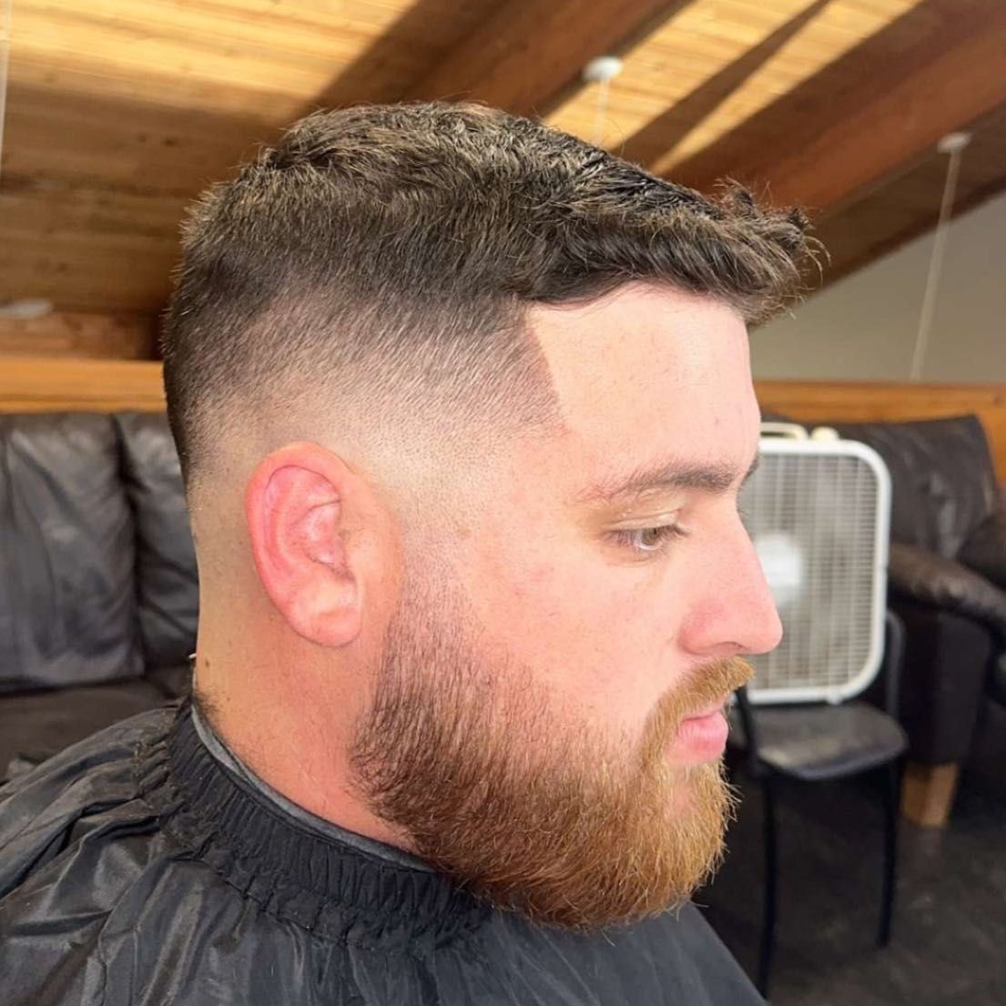 VIP cut 👑✂️🪒🚿💈 haircut/beard/wash (cash only) portfolio