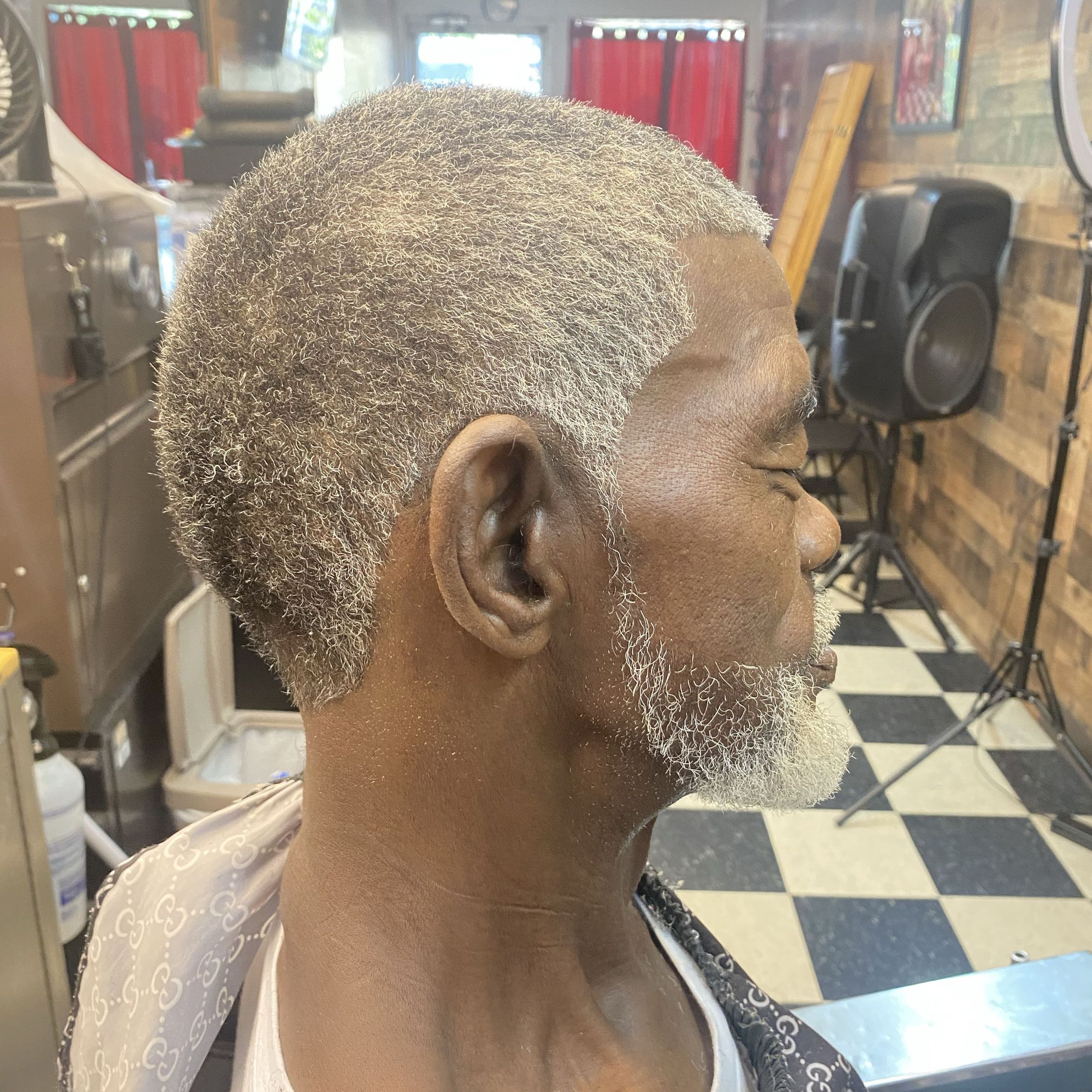 Senior Citizen’s haircut w/Beard (65yrs) portfolio